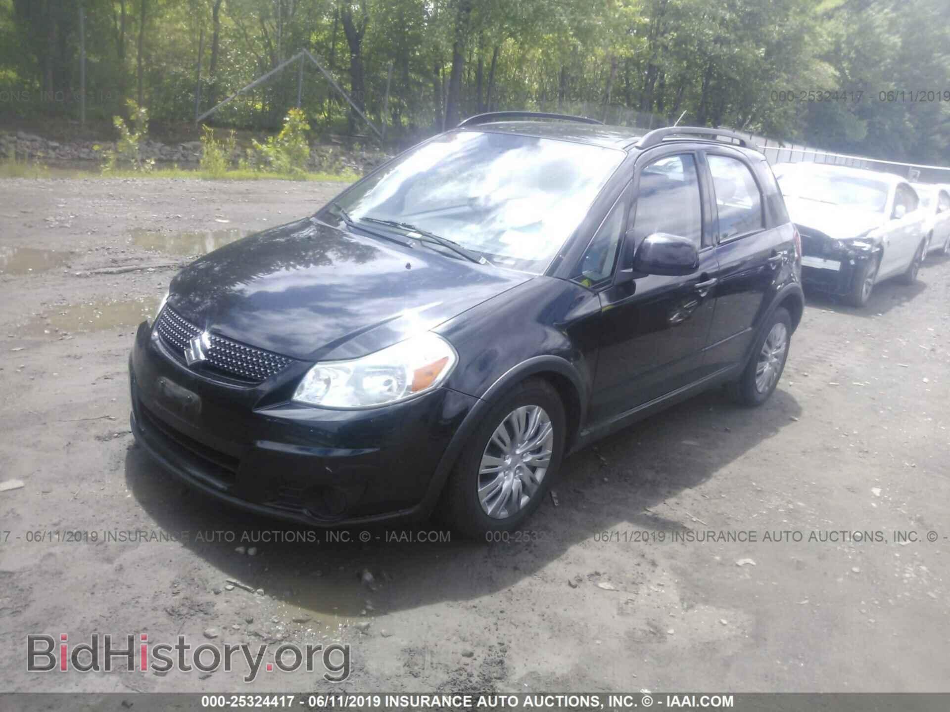2011 SUZUKI SX4 - VIN: JS2YB5A32B6300017 - Photo 2