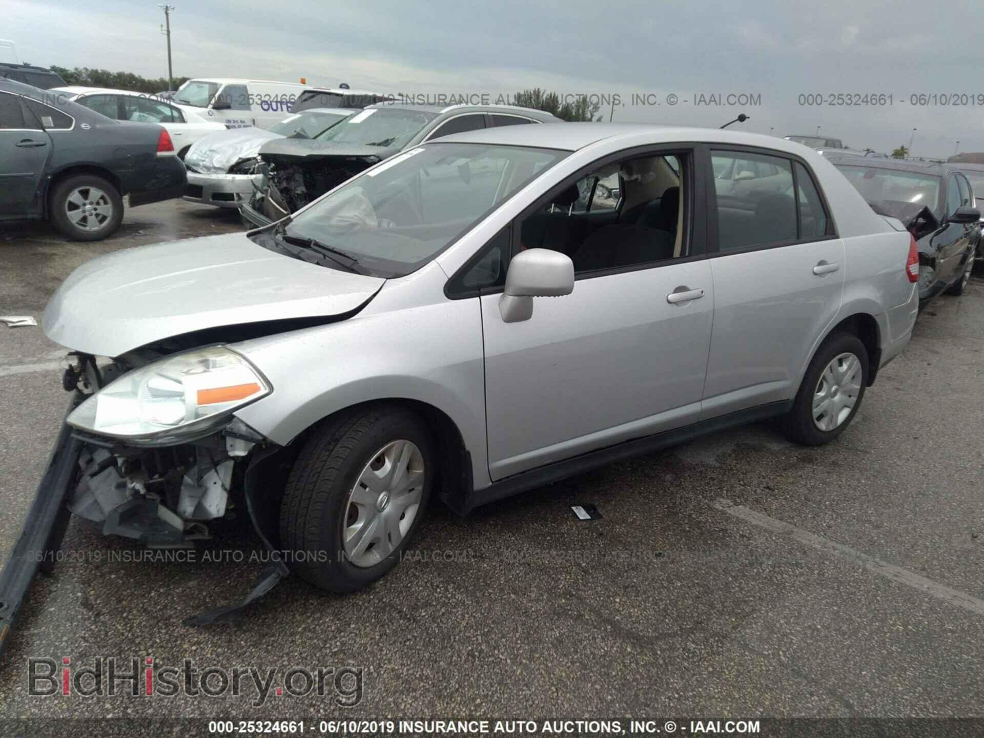 2011 NISSAN VERSA - VIN: 3N1BC1AP6BL452514 - Фото 2
