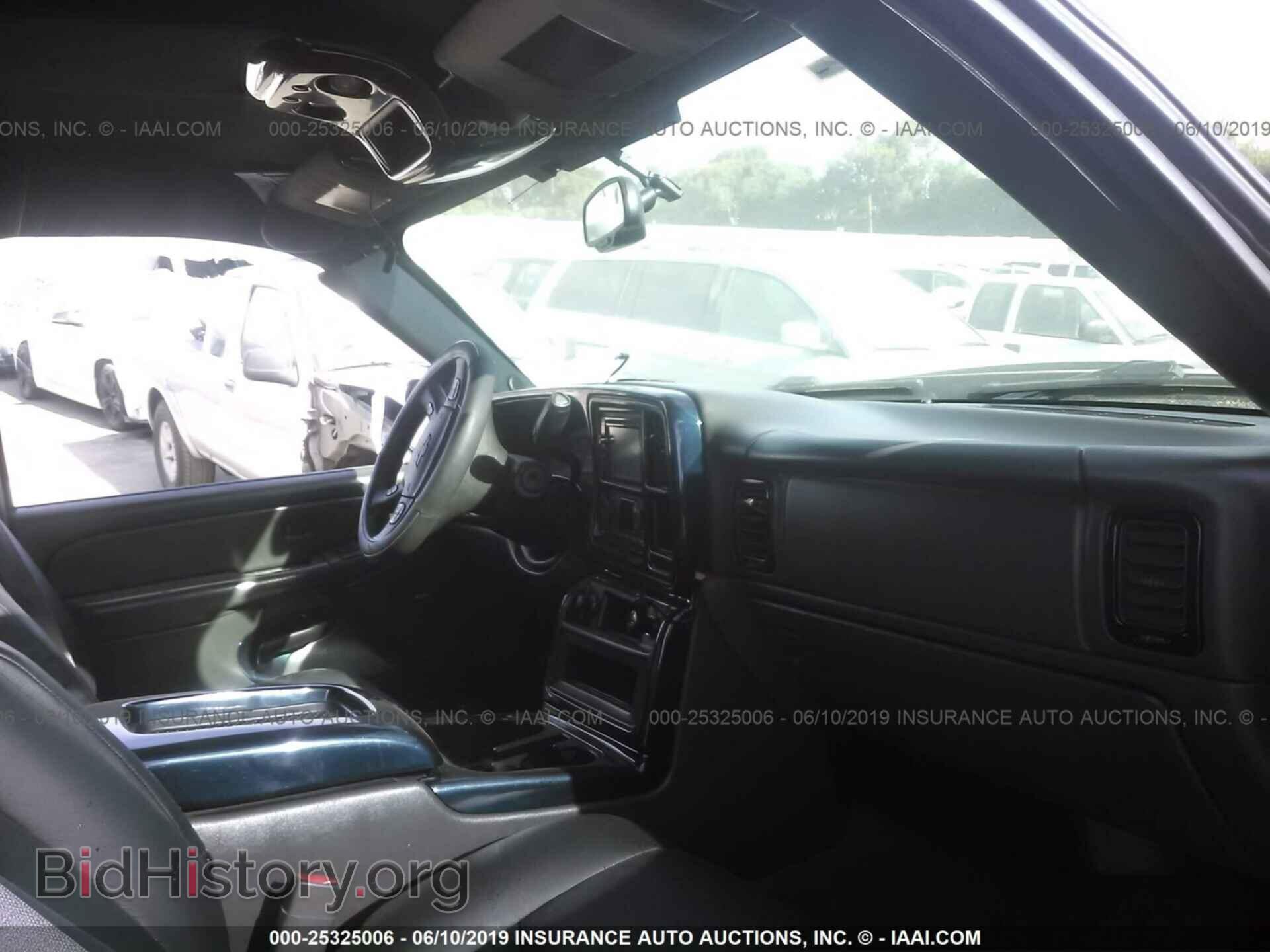 2006 CHEVROLET SILVERADO - VIN: 1GCHC23D26F225191 - Фото 5