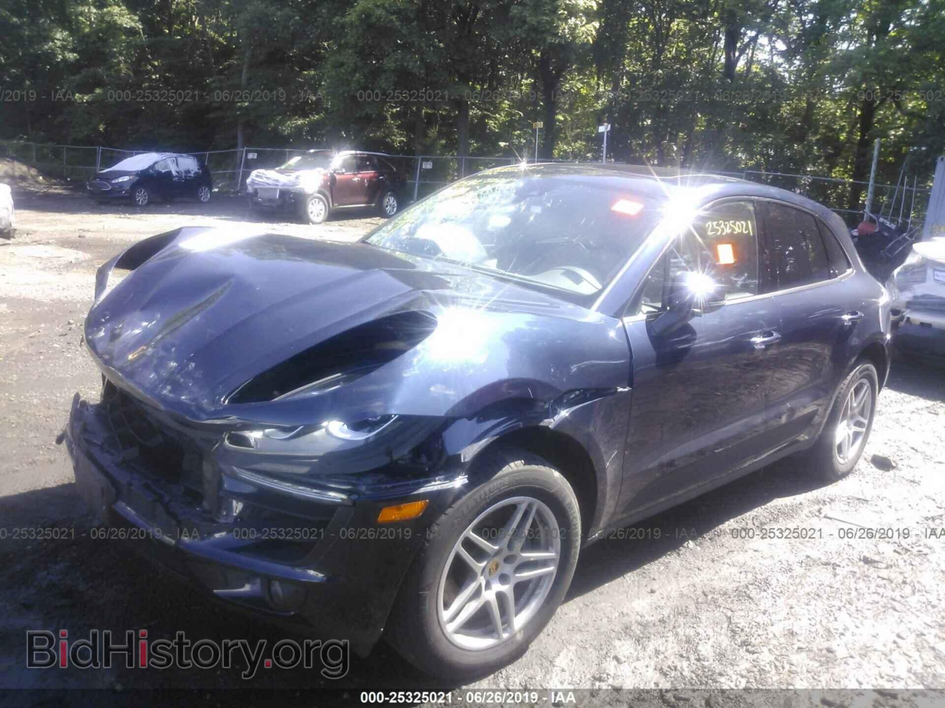 2017 PORSCHE MACAN - VIN: WP1AA2A51HLB09485 - Photo 2