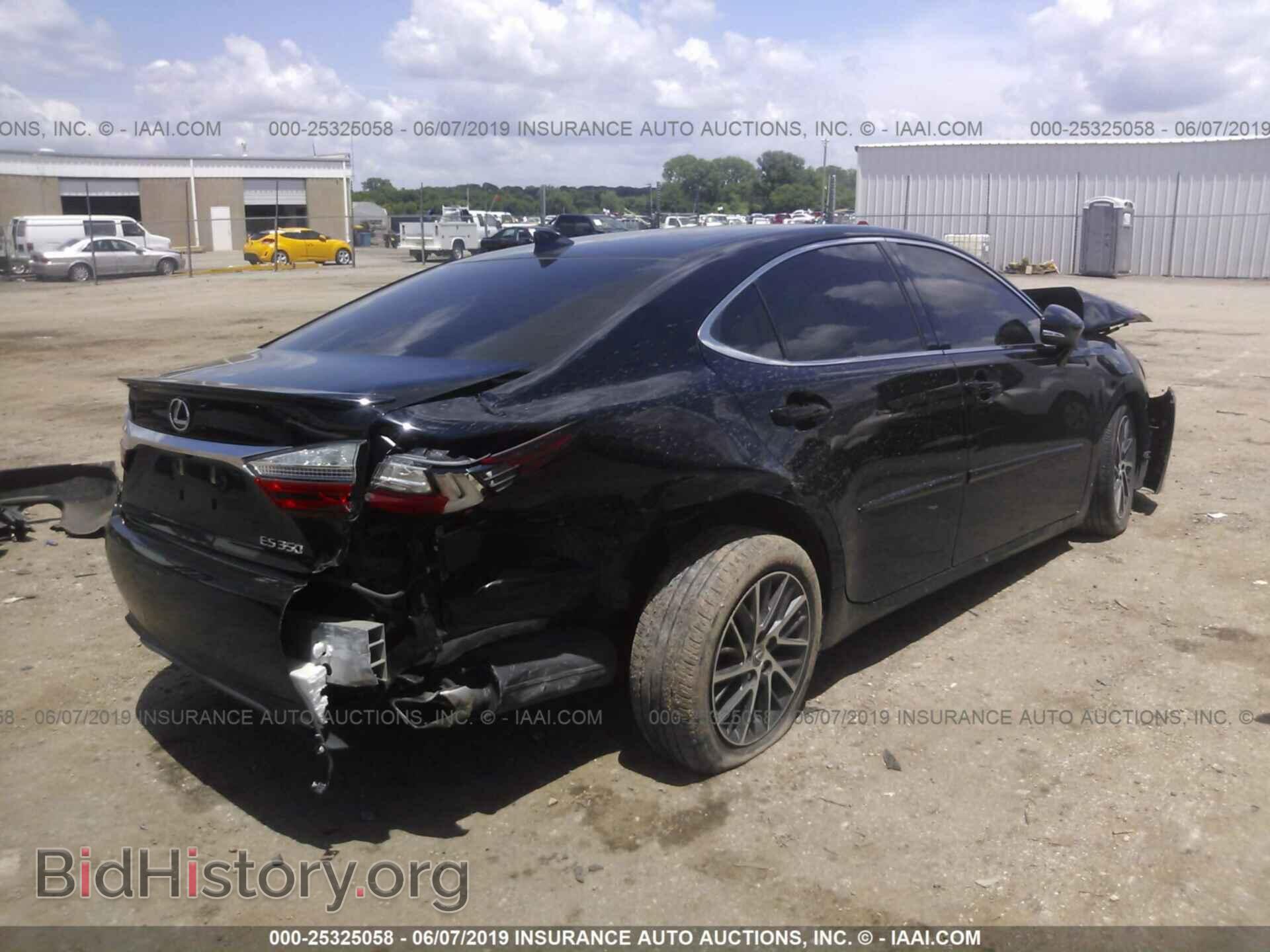 2016 LEXUS ES - VIN: JTHBK1GG5G2222073 - Фото 4