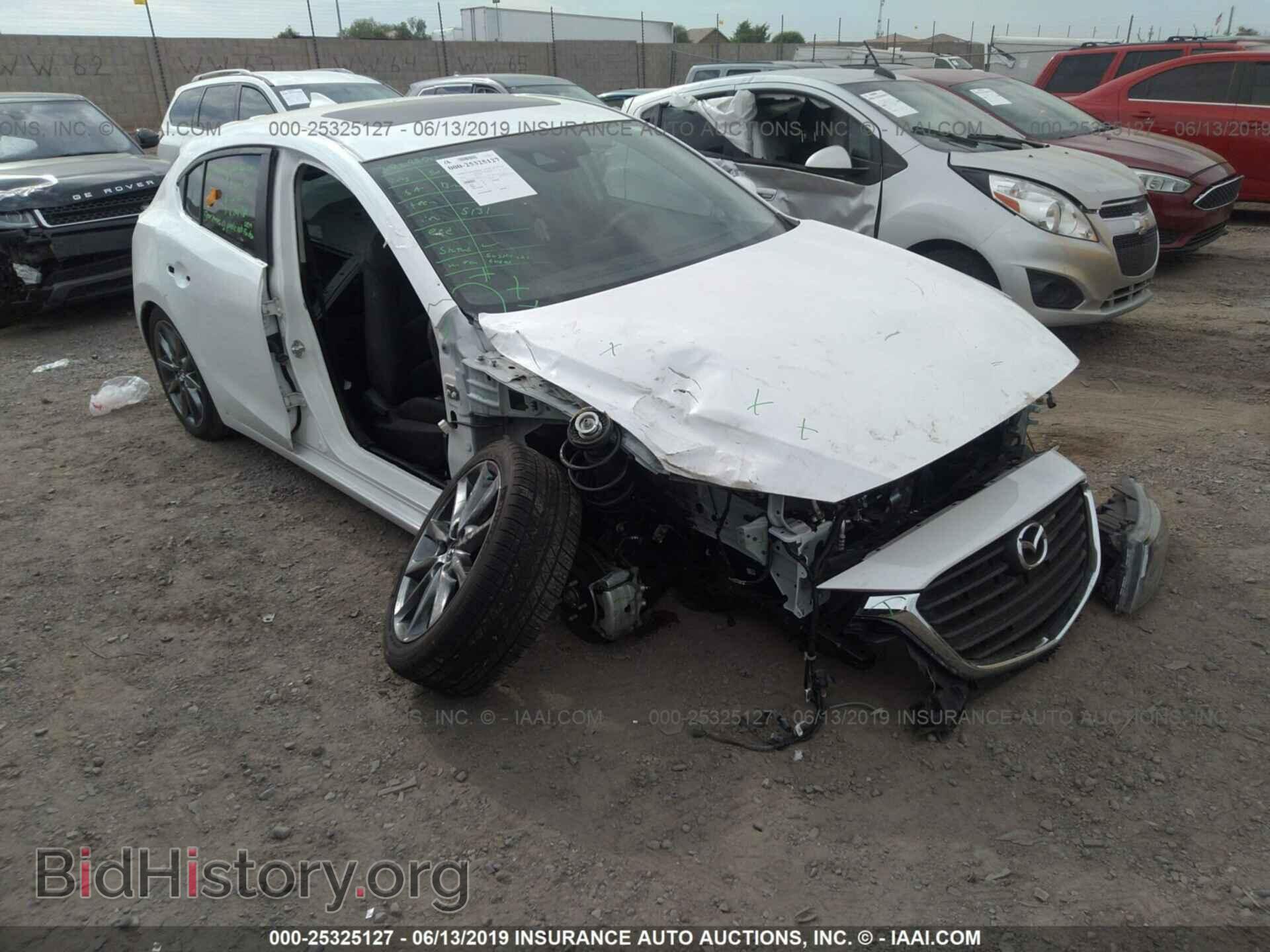 Photo 3MZBN1L36JM263014 - MAZDA 3 2018