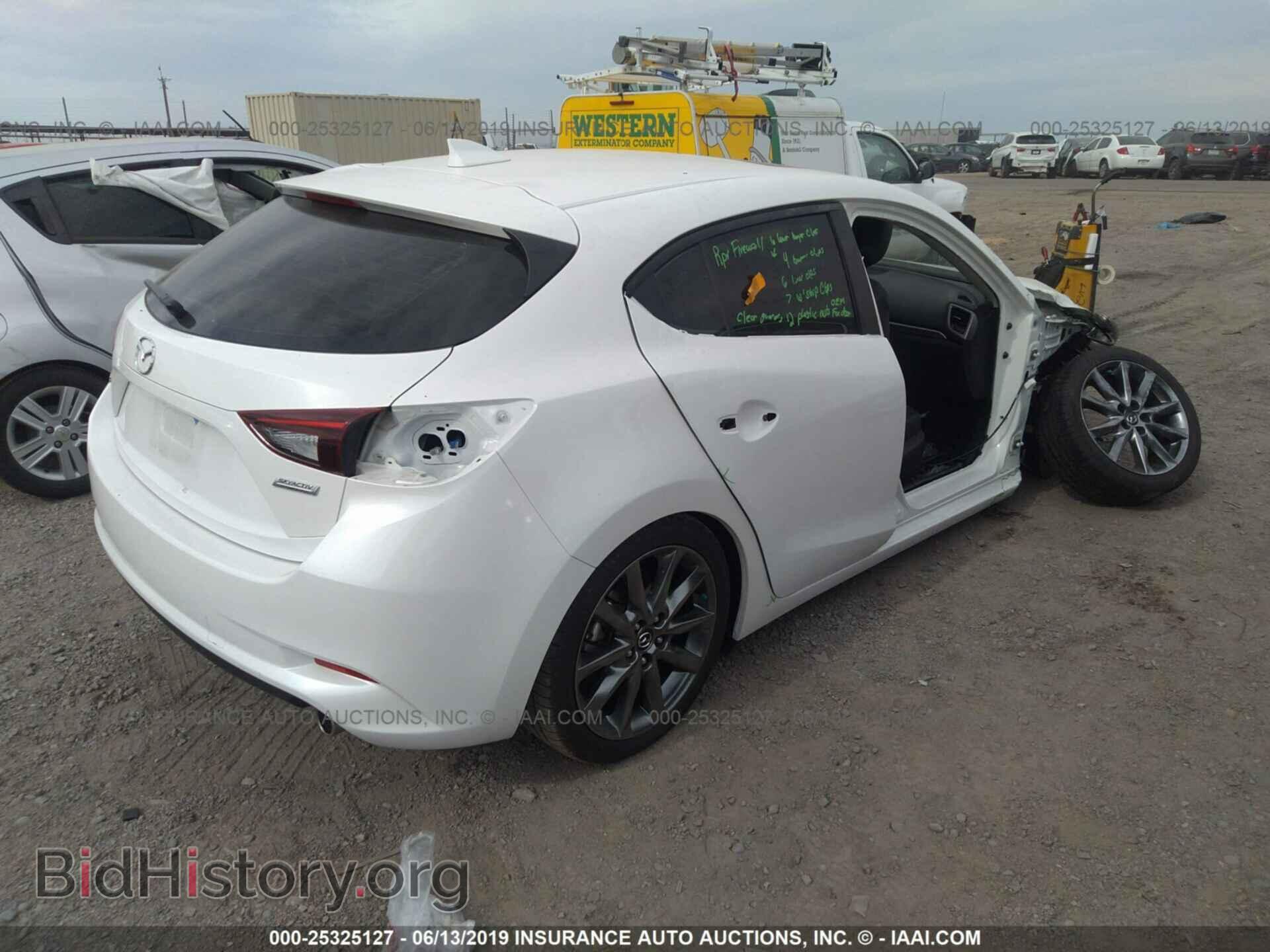 2018 MAZDA 3 - VIN: 3MZBN1L36JM263014 - Фото 4