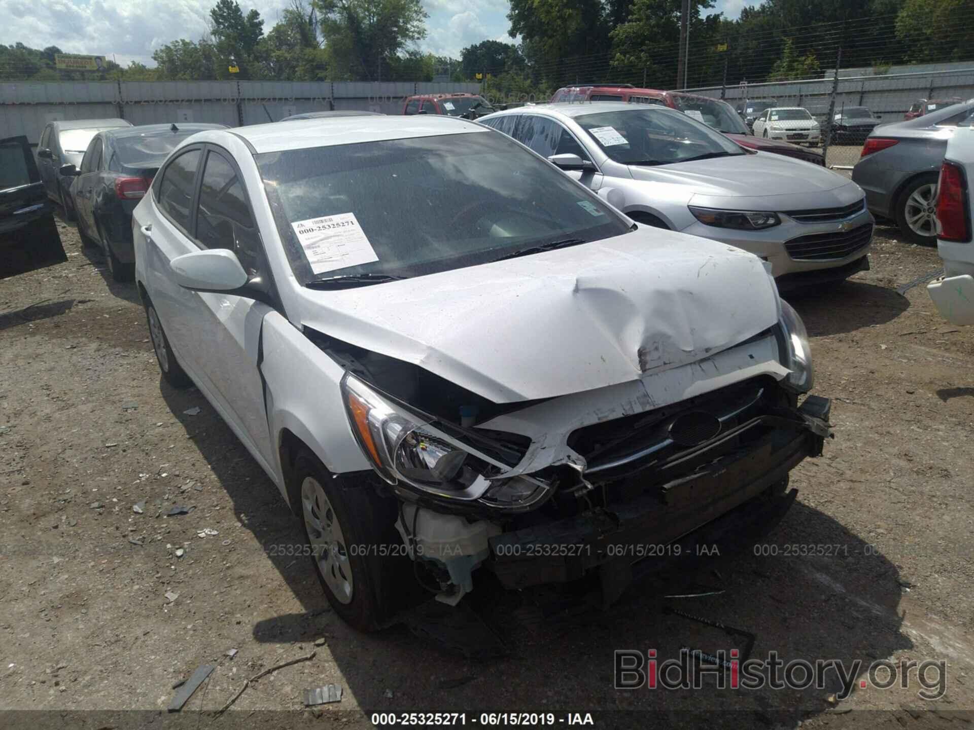 Photo KMHCT4AE5HU174216 - HYUNDAI ACCENT 2017