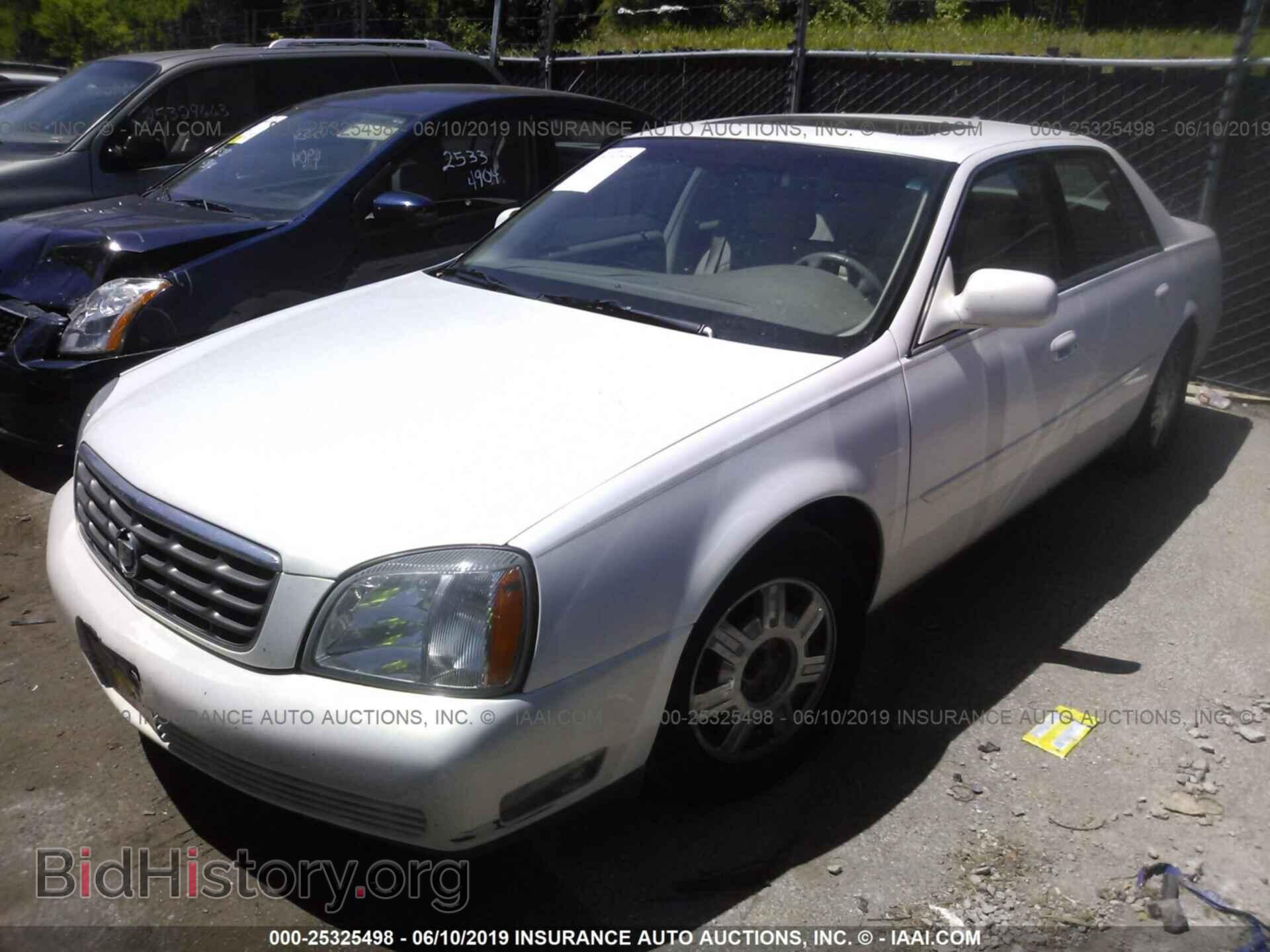 2004 CADILLAC DEVILLE - VIN: 1G6KD54YX4U137300 - Photo 2