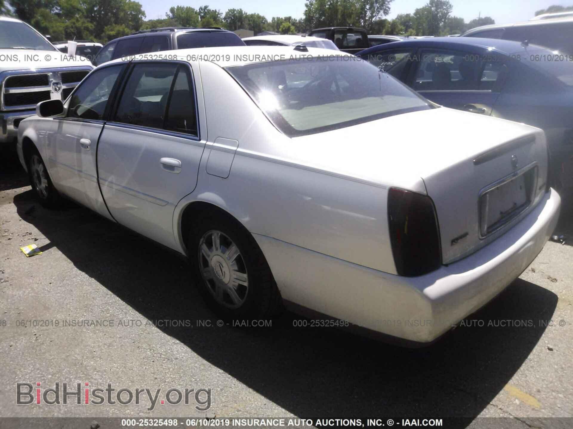 2004 CADILLAC DEVILLE - VIN: 1G6KD54YX4U137300 - Photo 3