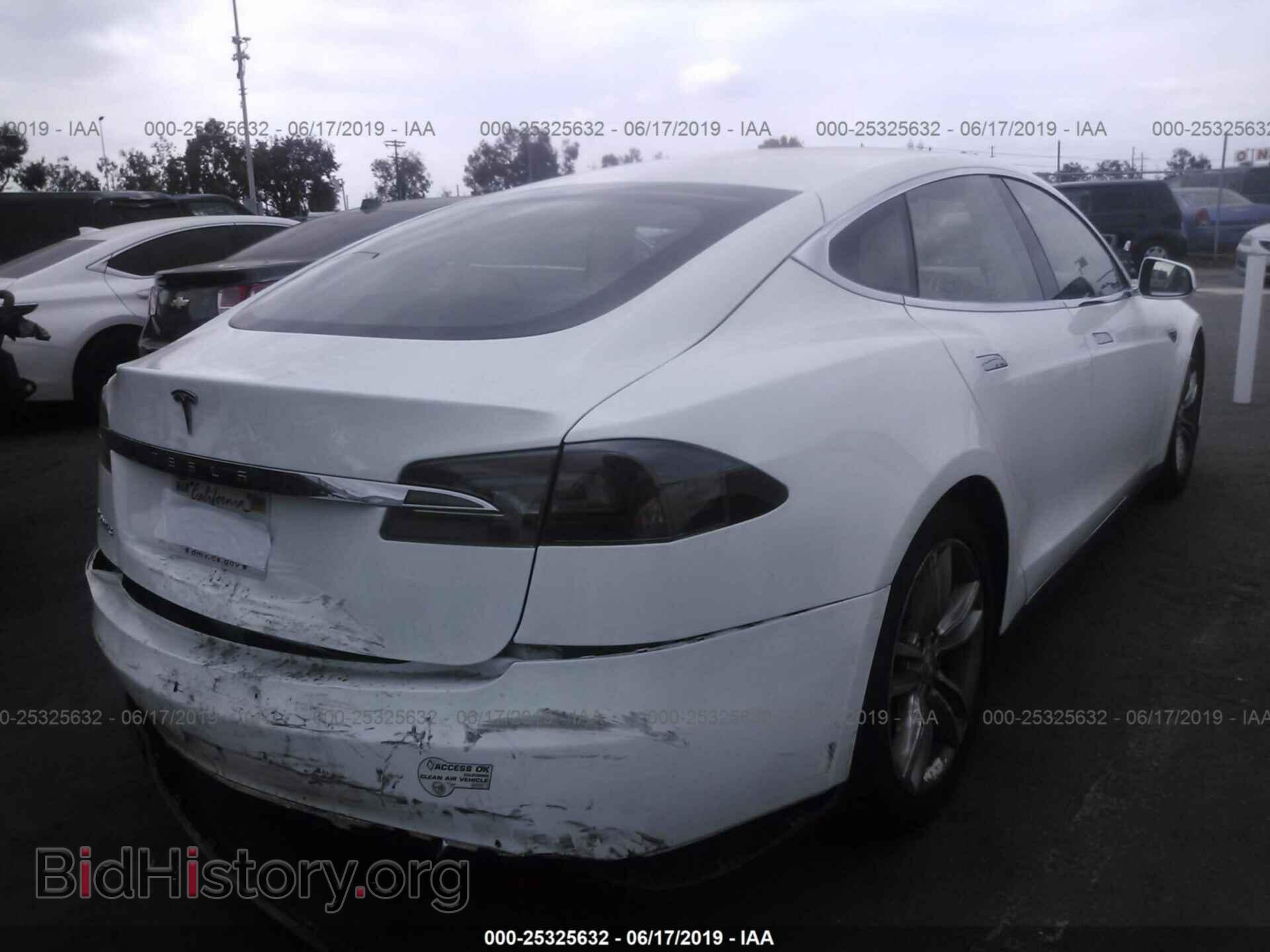 2013 TESLA MODEL S - VIN: 5YJSA1CN0DFP06119 - Фото 4