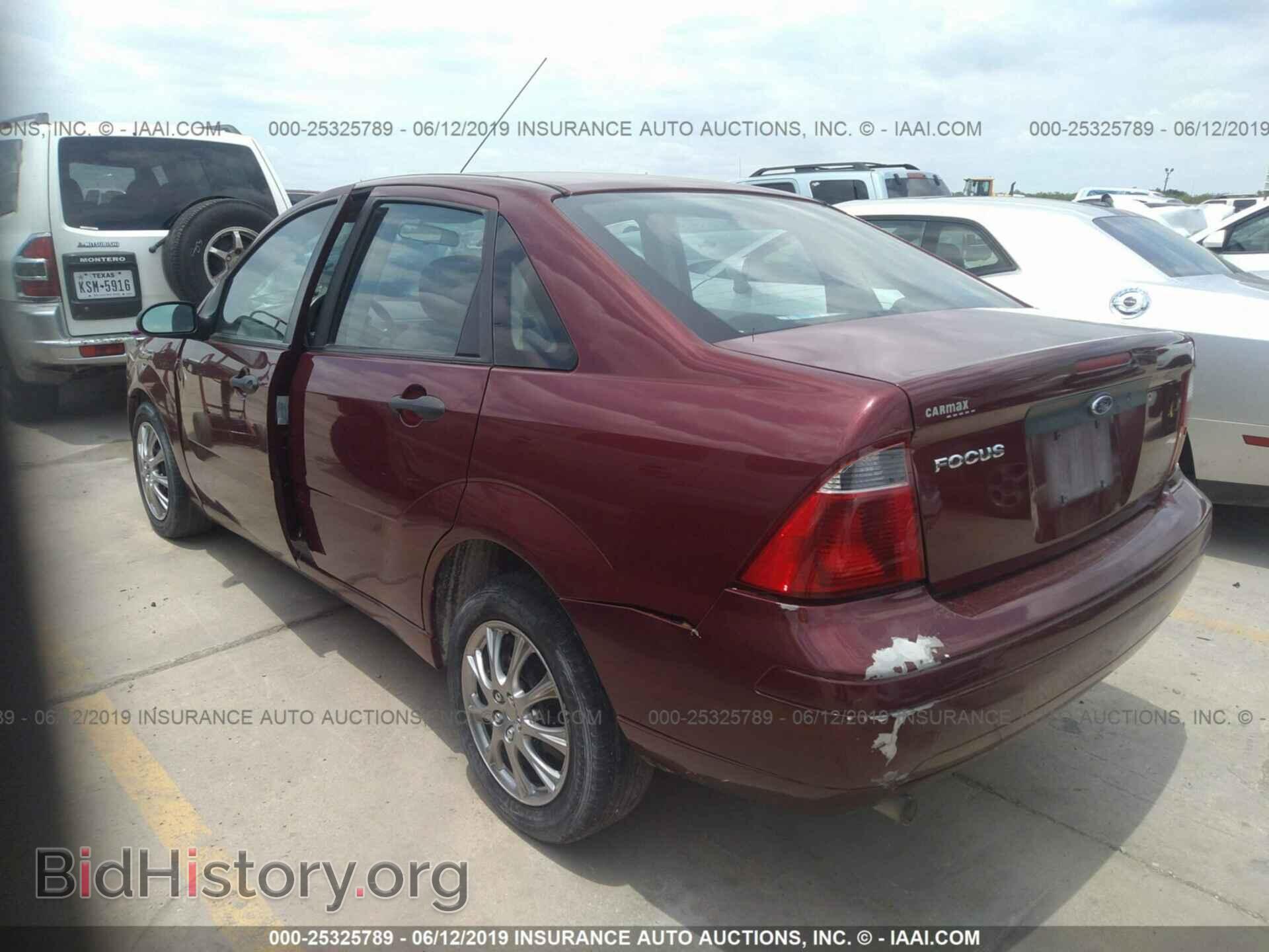 2007 FORD FOCUS - VIN: 1FAFP34N07W157327 - Фото 3