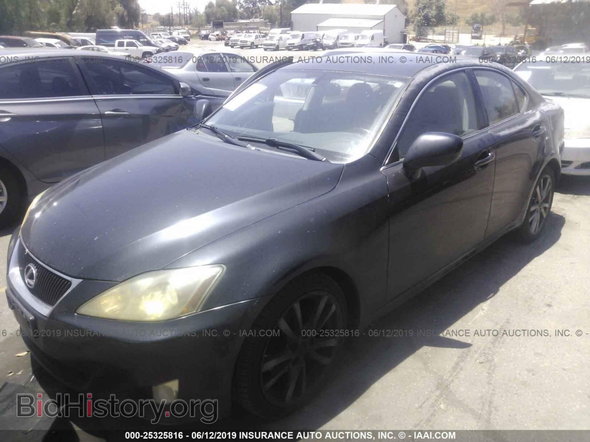 2008 LEXUS IS - VIN: JTHBK262X85060503 - Фото 2
