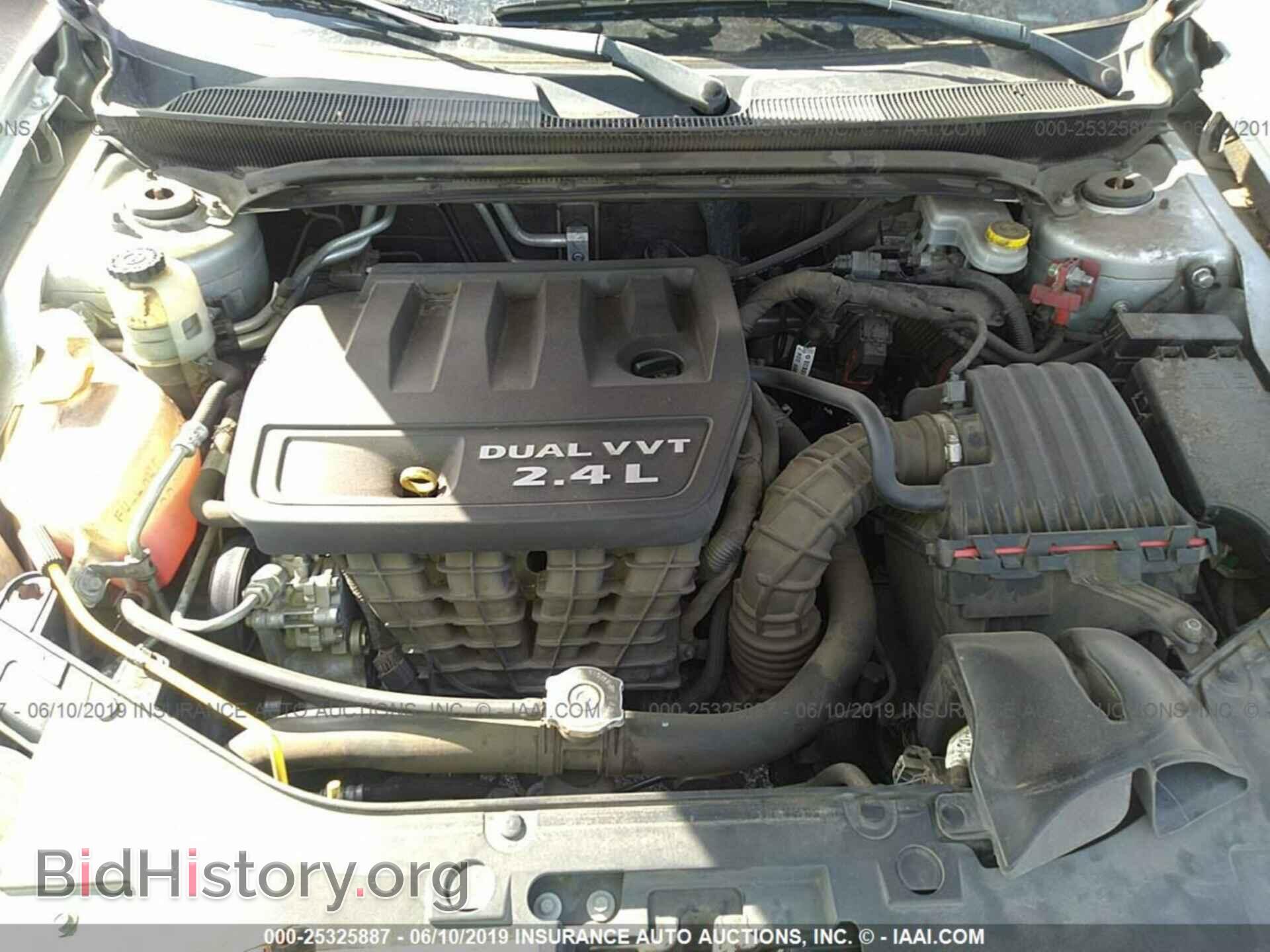 2012 CHRYSLER 200 - VIN: 1C3CCBAB0CN223375 - Фото 9
