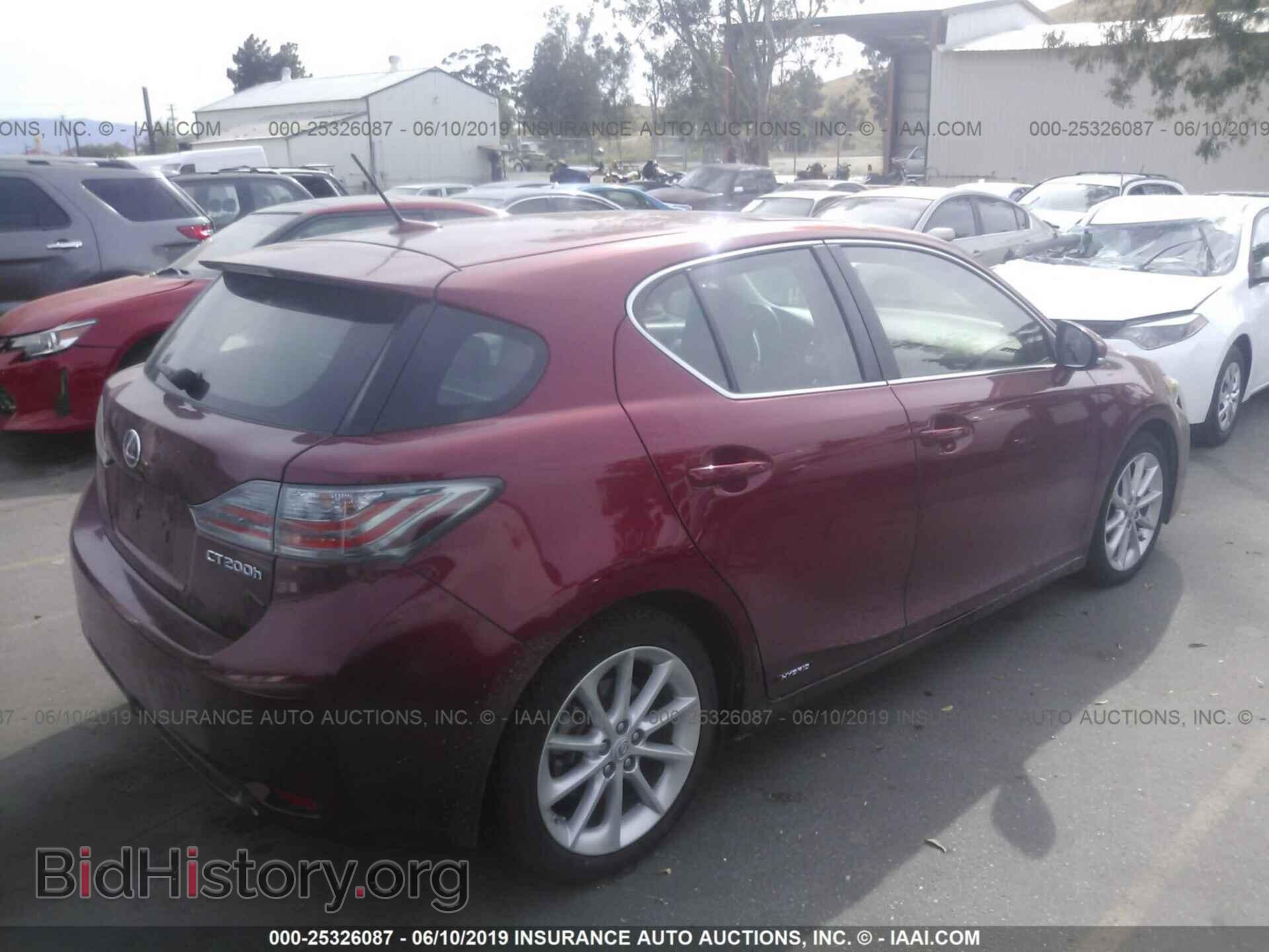 2011 LEXUS CT - VIN: JTHKD5BH8B2032150 - Photo 4