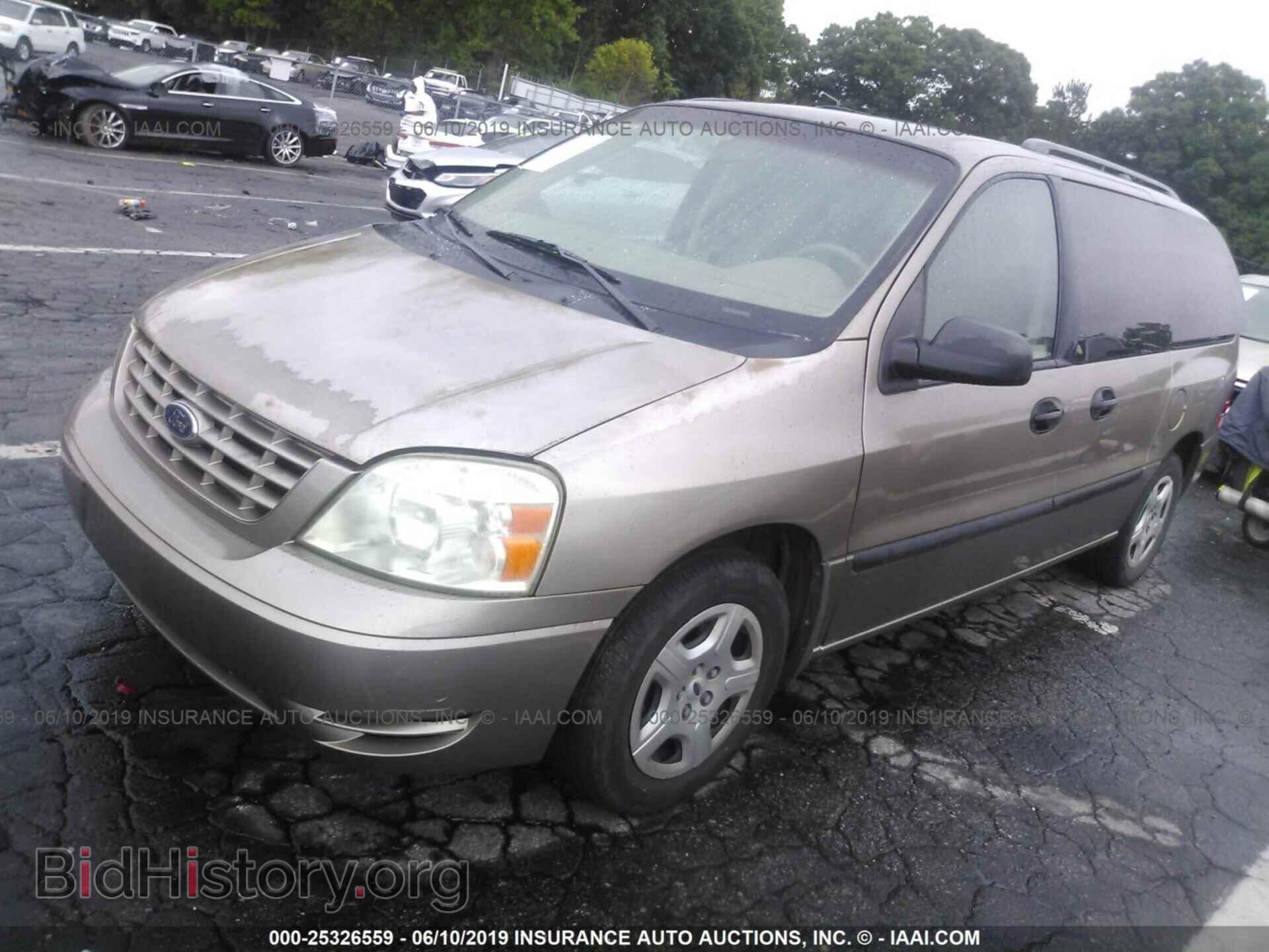 2004 FORD FREESTAR - VIN: 2FMZA51604BA60994 - Фото 2