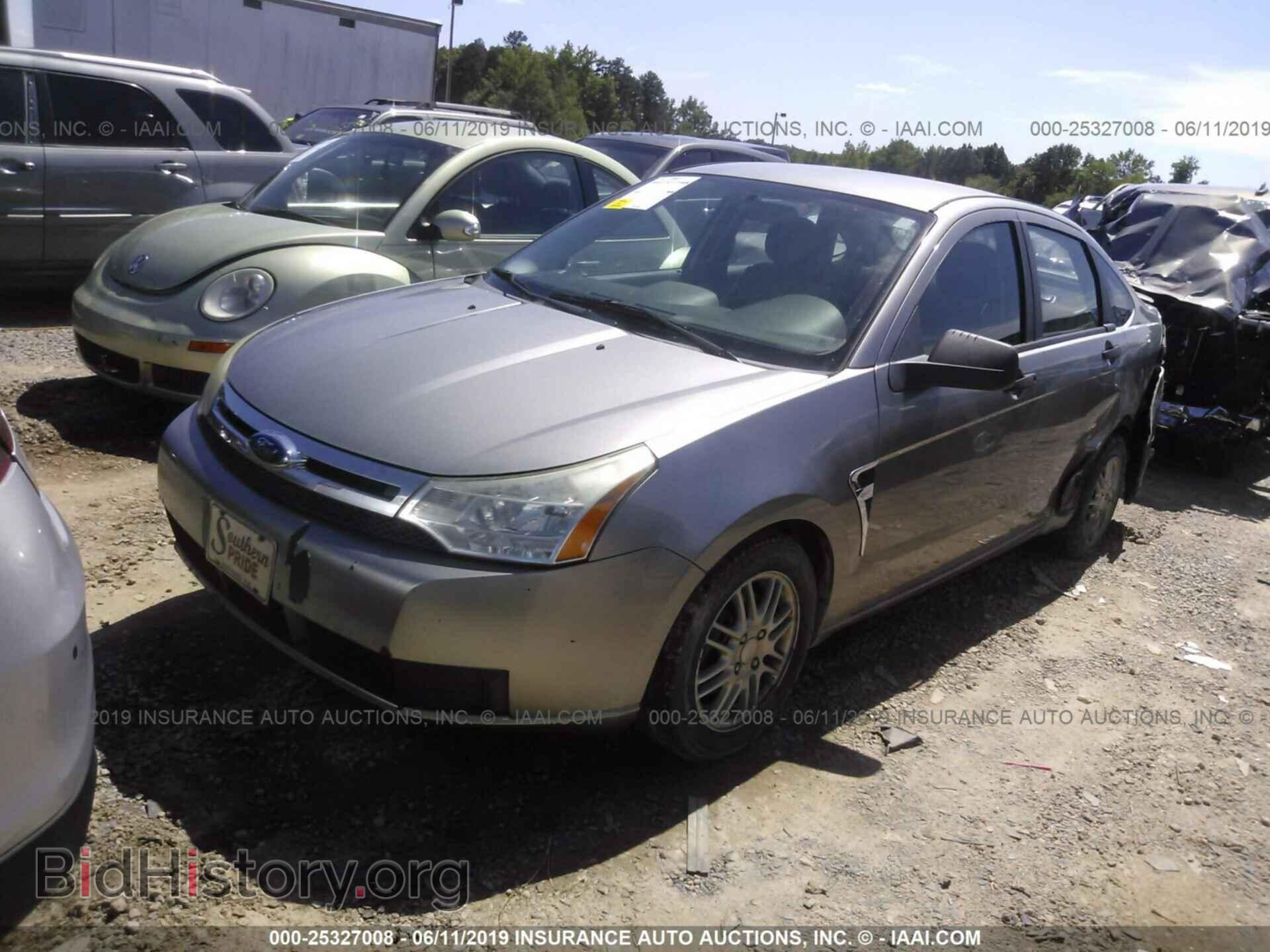 2008 FORD FOCUS - VIN: 1FAHP35N98W198211 - Фото 2