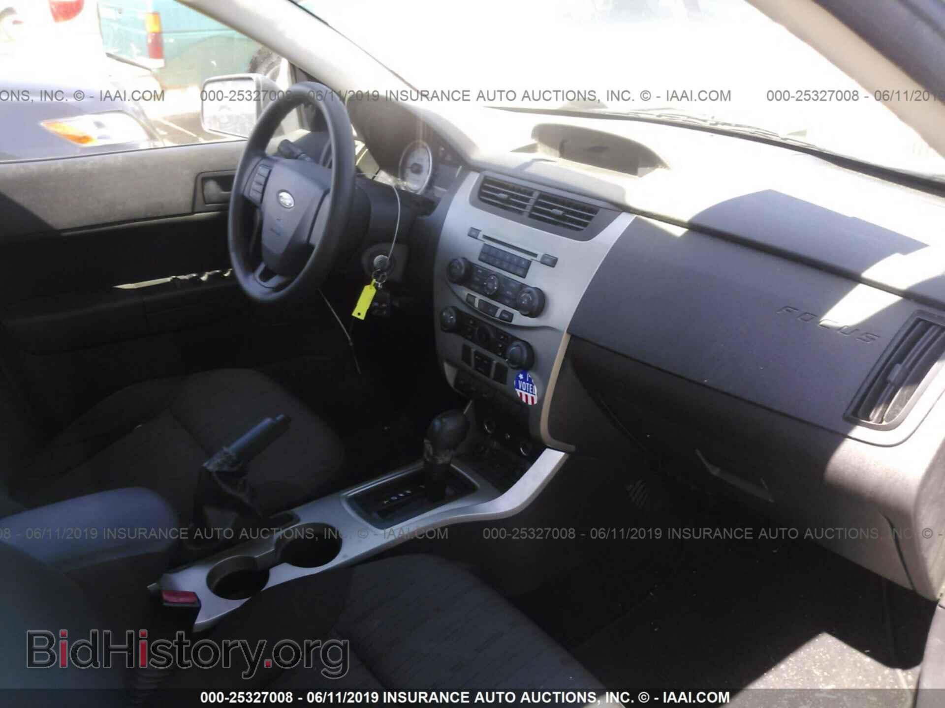 2008 FORD FOCUS - VIN: 1FAHP35N98W198211 - Фото 5