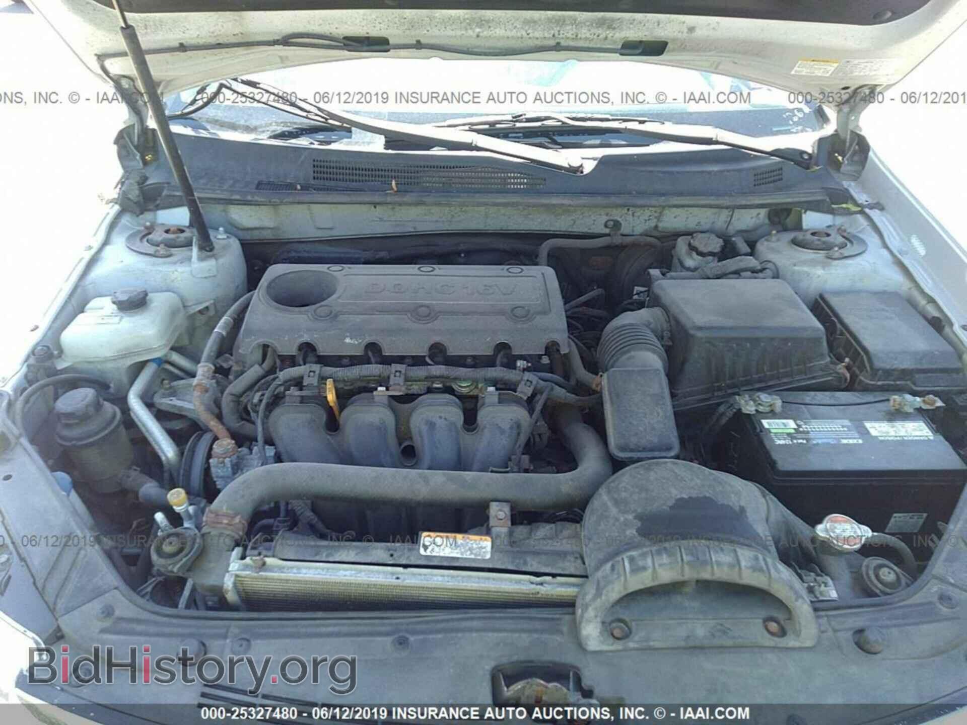 2009 KIA OPTIMA - VIN: KNAGE228695338157 - Фото 10