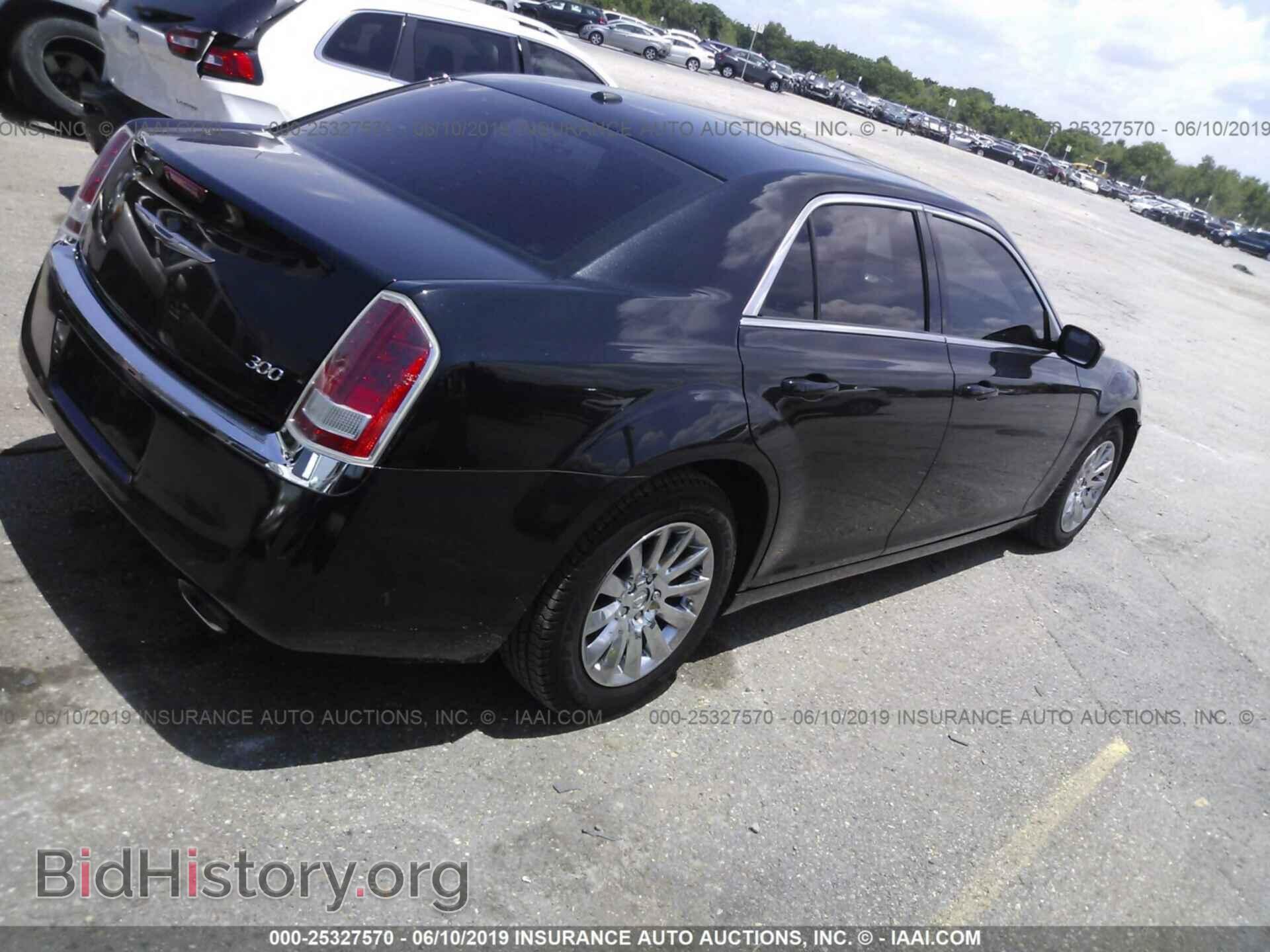 2013 CHRYSLER 300 - VIN: 2C3CCAAG4DH630521 - Photo 4