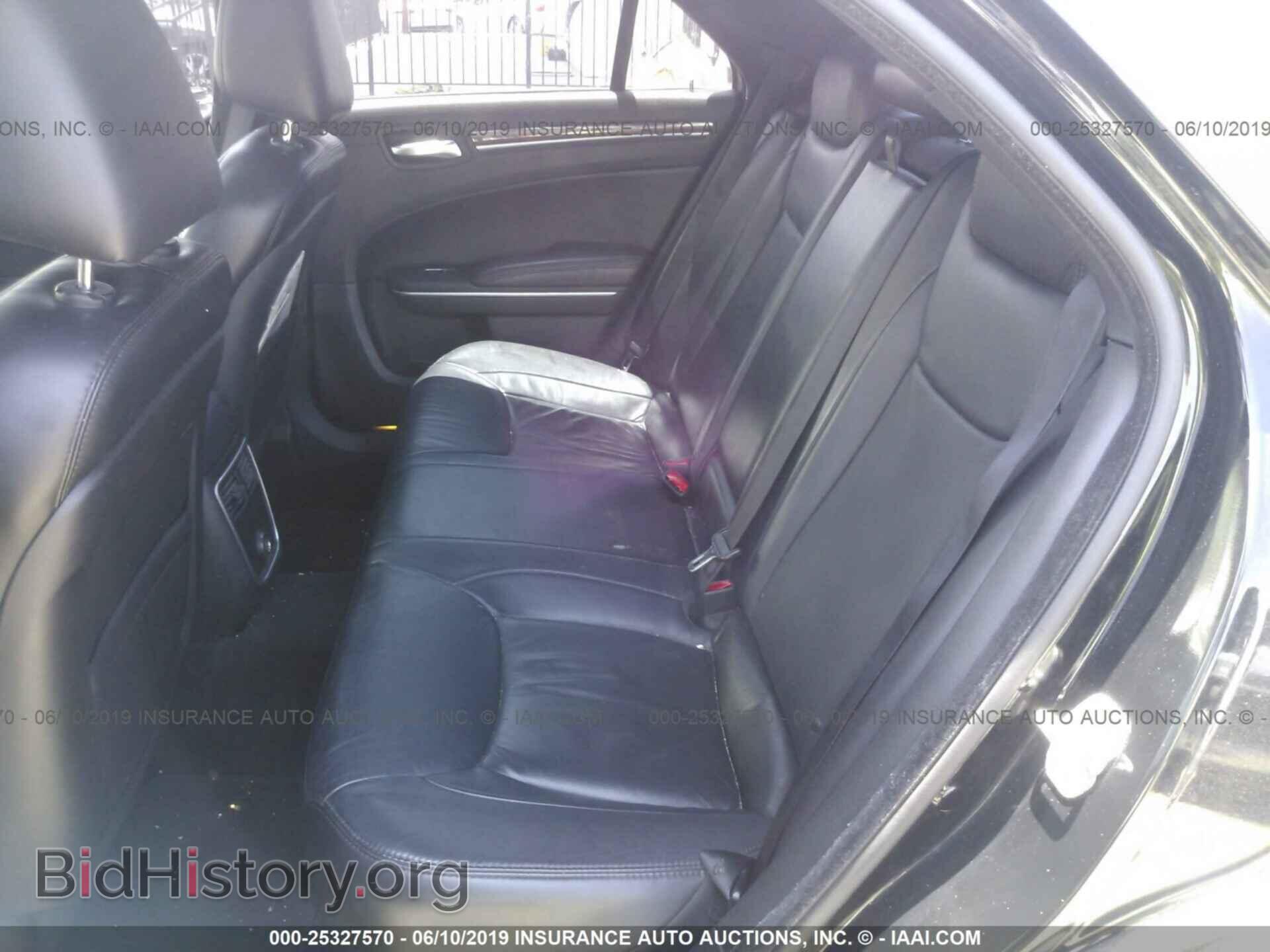 2013 CHRYSLER 300 - VIN: 2C3CCAAG4DH630521 - Photo 8
