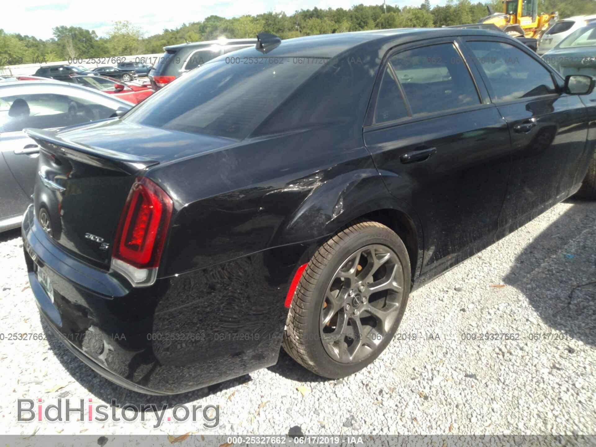 2015 CHRYSLER 300 - VIN: 2C3CCABT2FH766953 - Photo 4