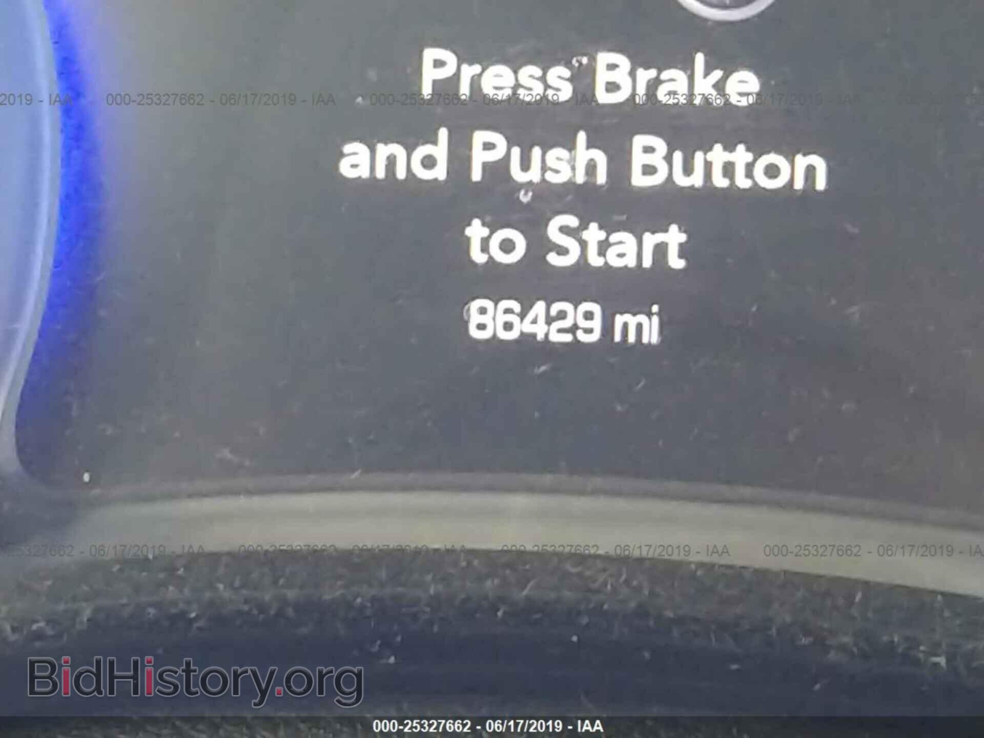 2015 CHRYSLER 300 - VIN: 2C3CCABT2FH766953 - Photo 7