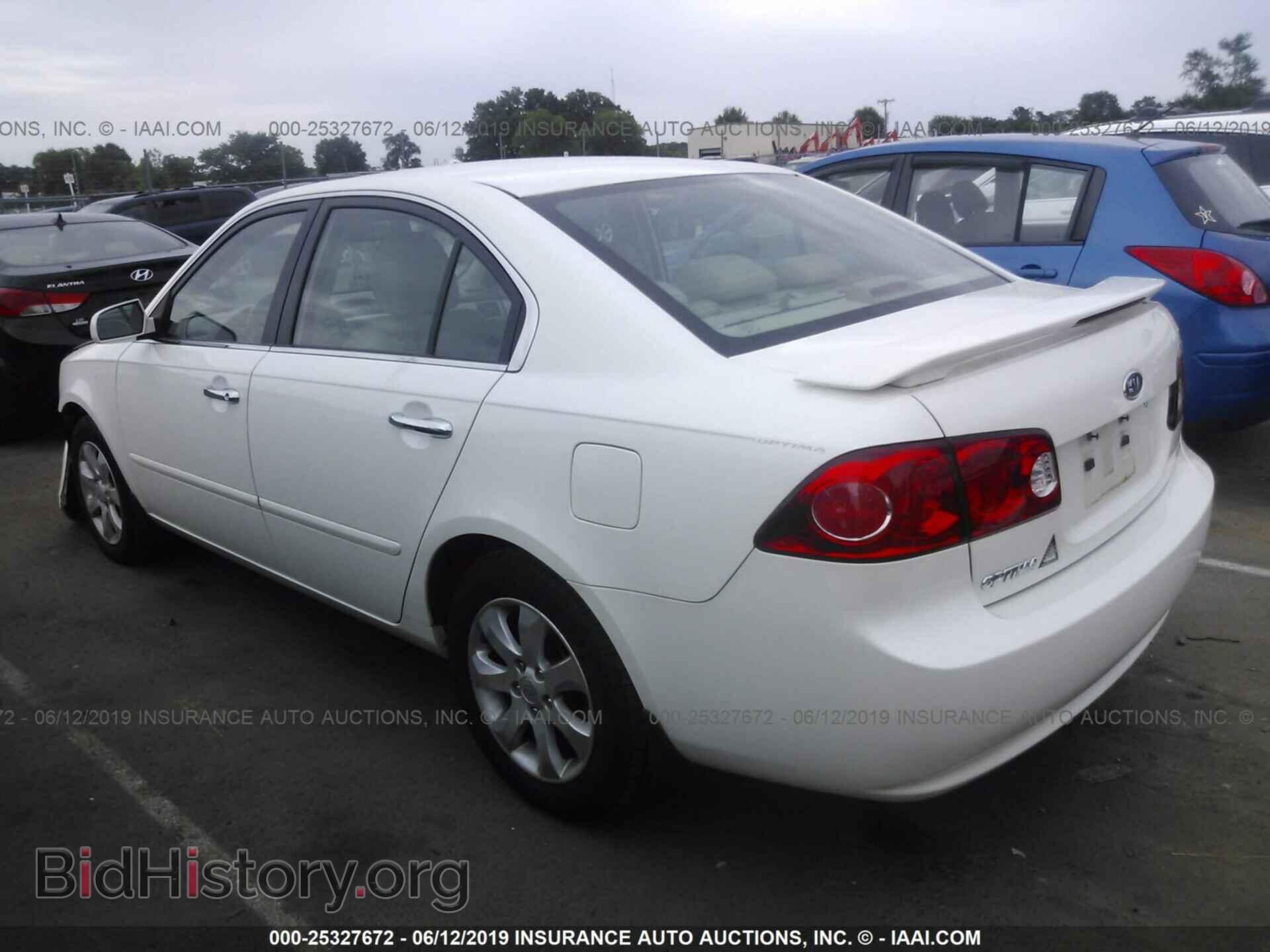 2008 KIA OPTIMA - VIN: KNAGE123385264368 - Фото 3