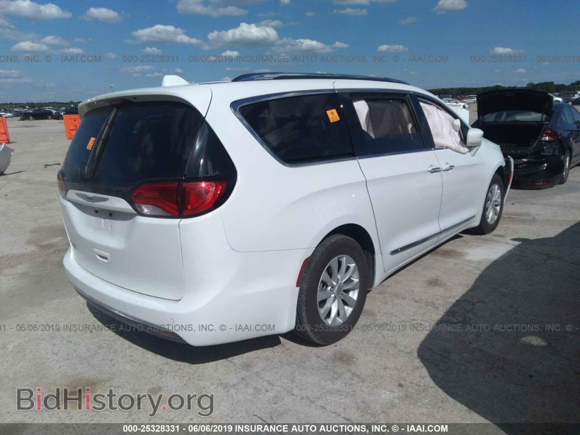 2019 CHRYSLER PACIFICA - VIN: 2C4RC1BG2KR560366 - Photo 4