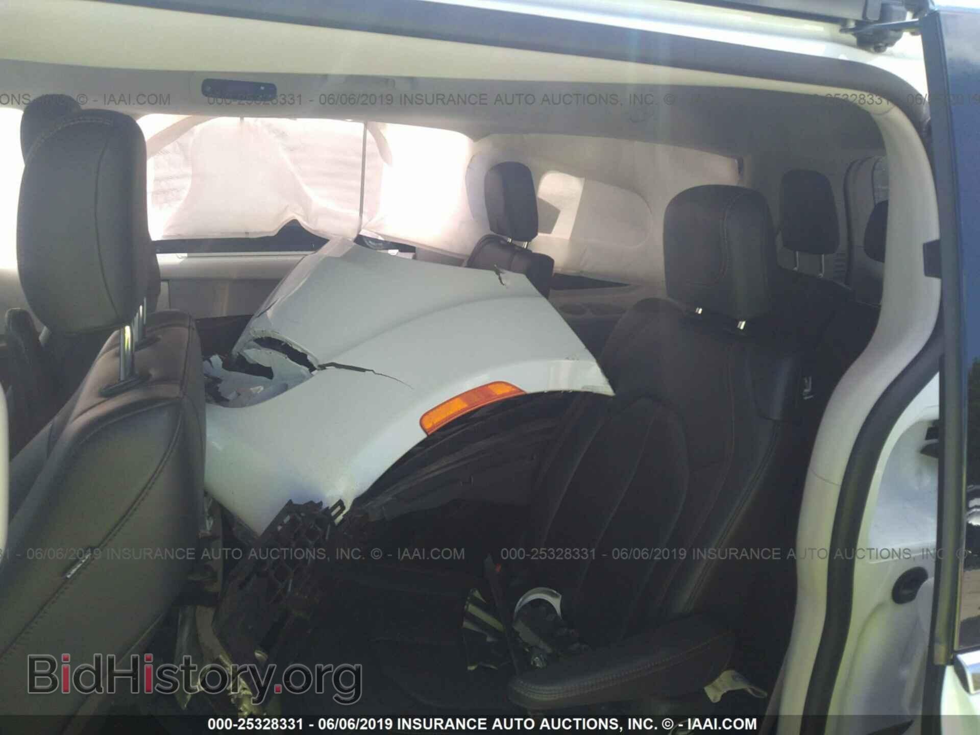 2019 CHRYSLER PACIFICA - VIN: 2C4RC1BG2KR560366 - Photo 8