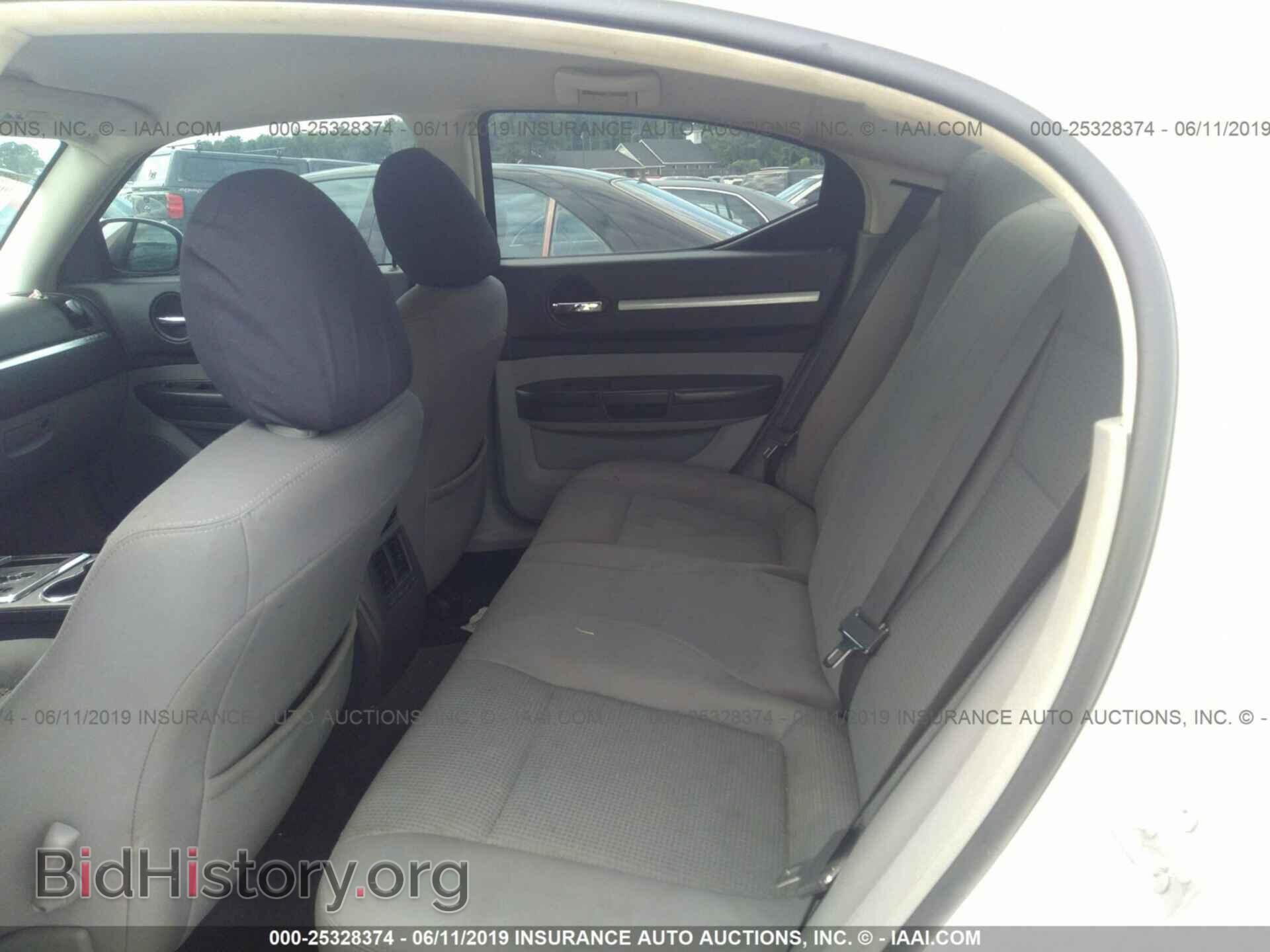 2010 DODGE CHARGER - VIN: 2B3CA4CD0AH143559 - Фото 8