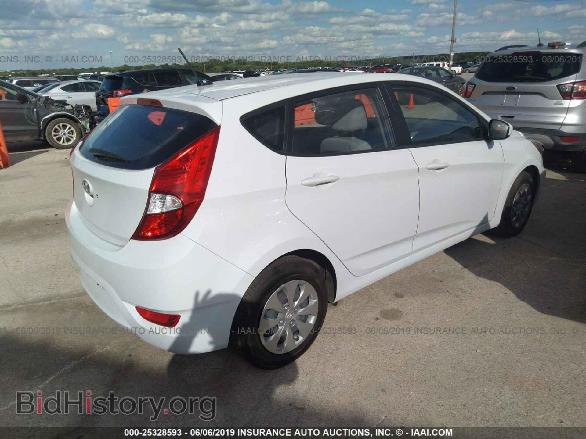 2017 HYUNDAI ACCENT - VIN: KMHCT5AE0HU363202 - Фото 4