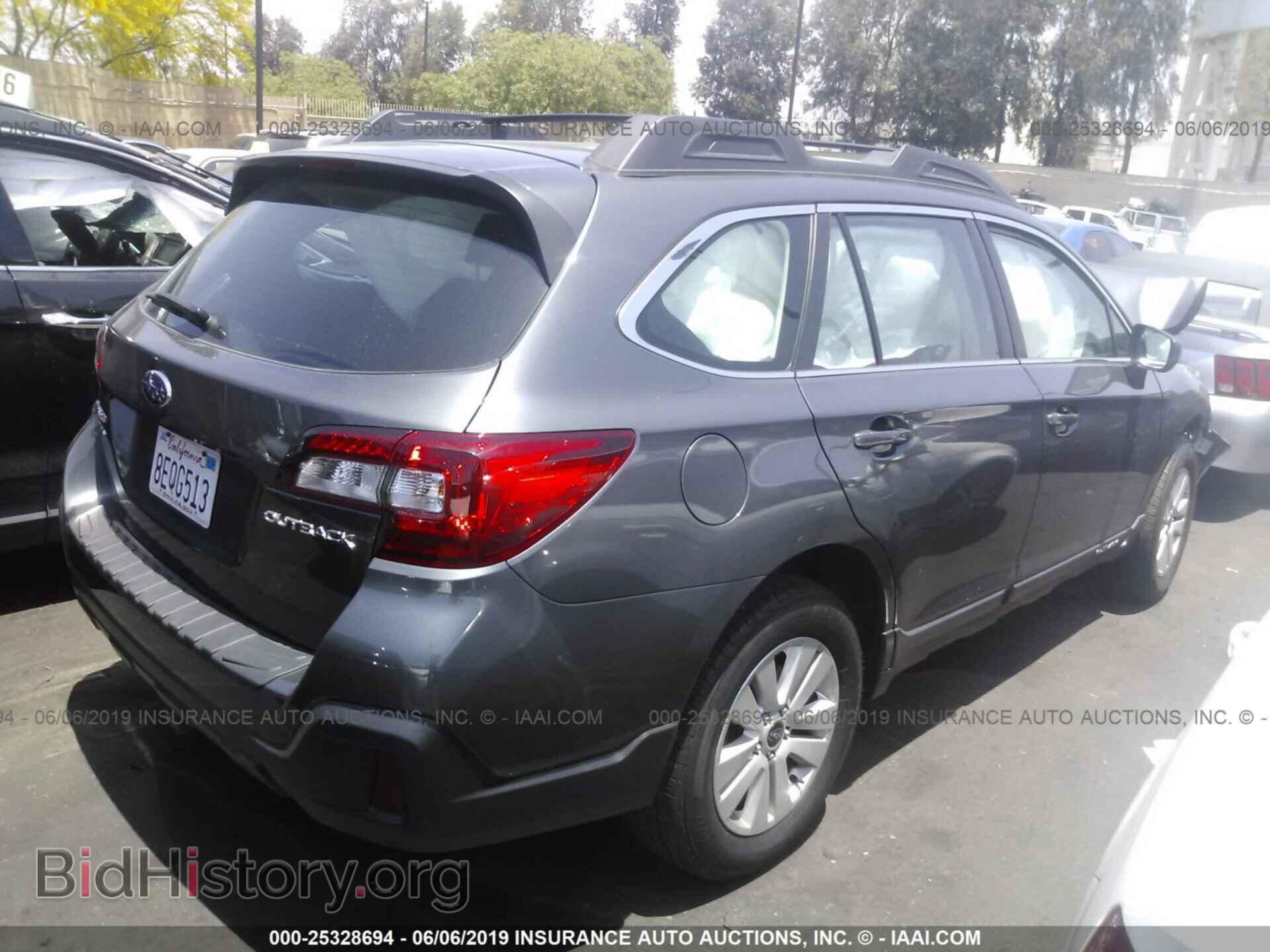 2018 SUBARU OUTBACK - VIN: 4S4BSAAC4J3314991 - Фото 4