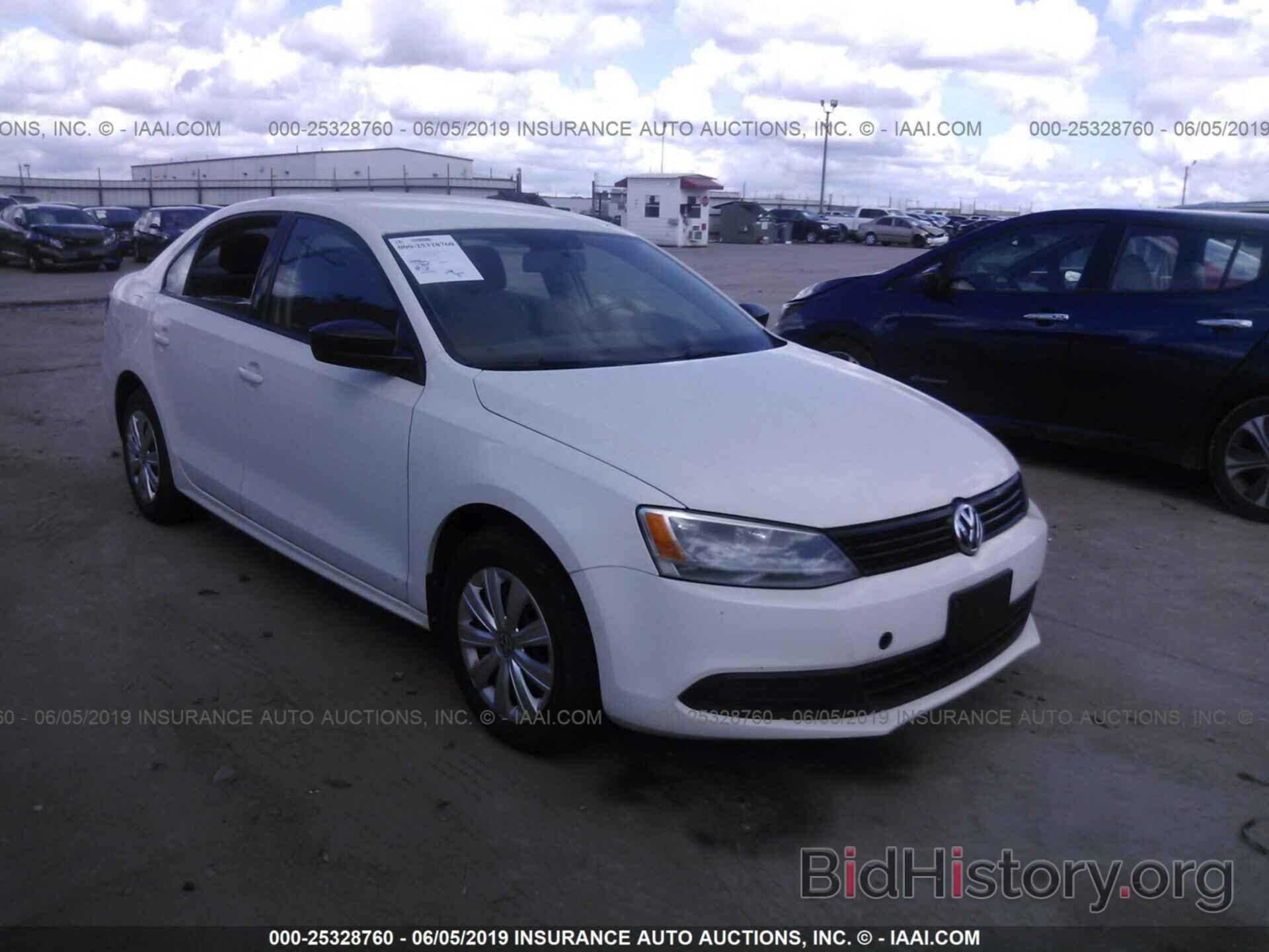 Фотография 3VW2K7AJ4EM227471 - VOLKSWAGEN JETTA 2014