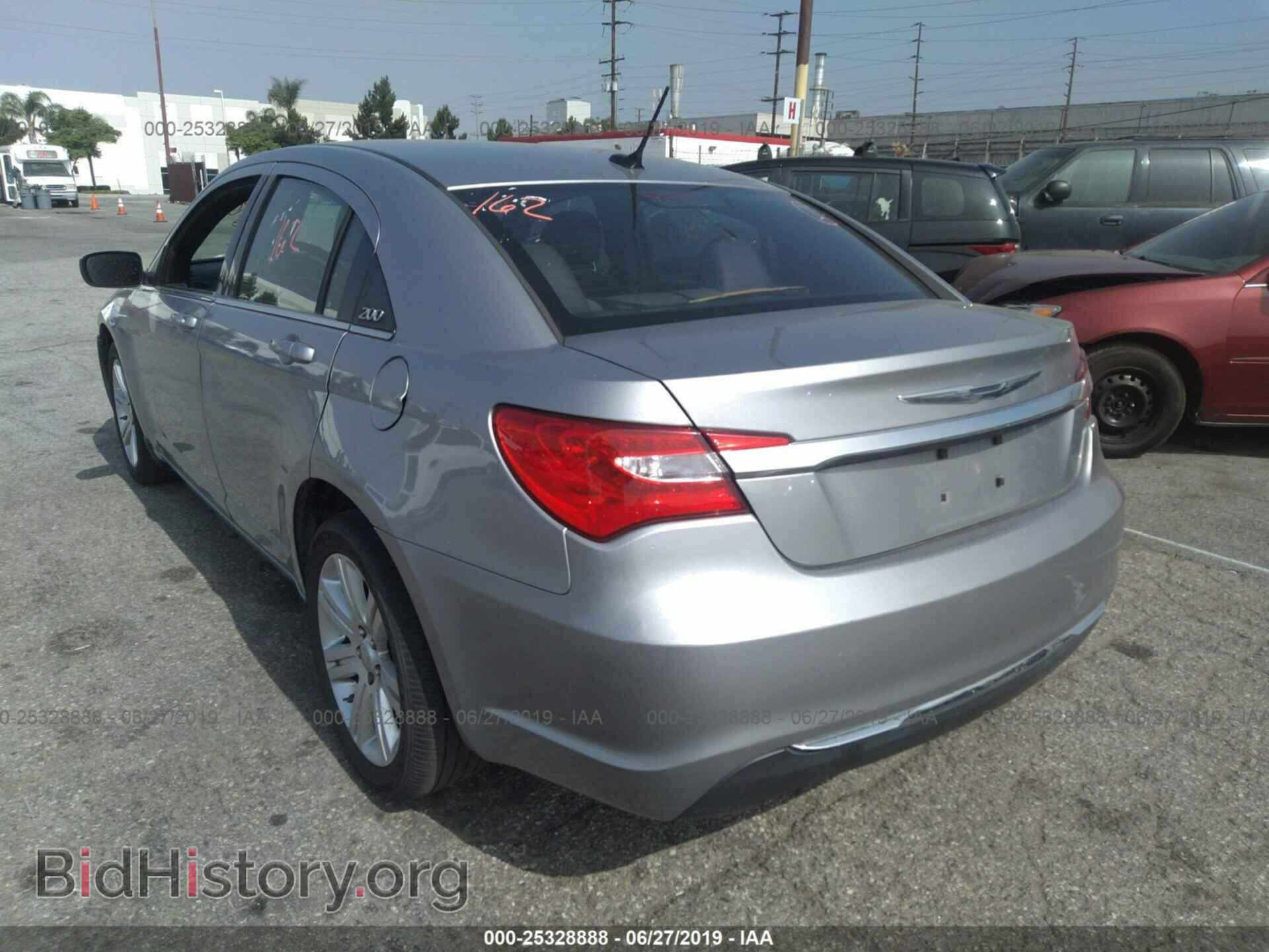 2013 CHRYSLER 200 - VIN: 1C3CCBBB7DN695461 - Photo 3