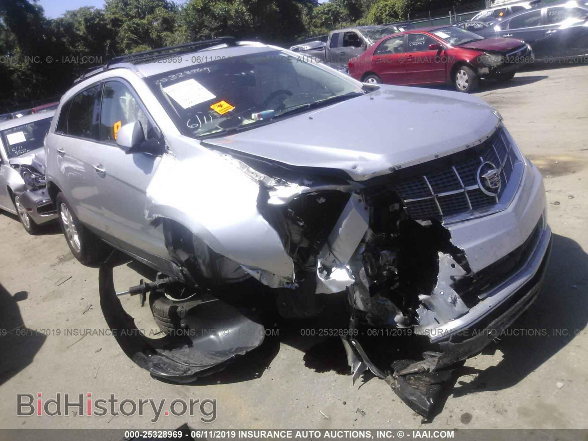 Photo 3GYFNAEY5BS534732 - CADILLAC SRX 2011