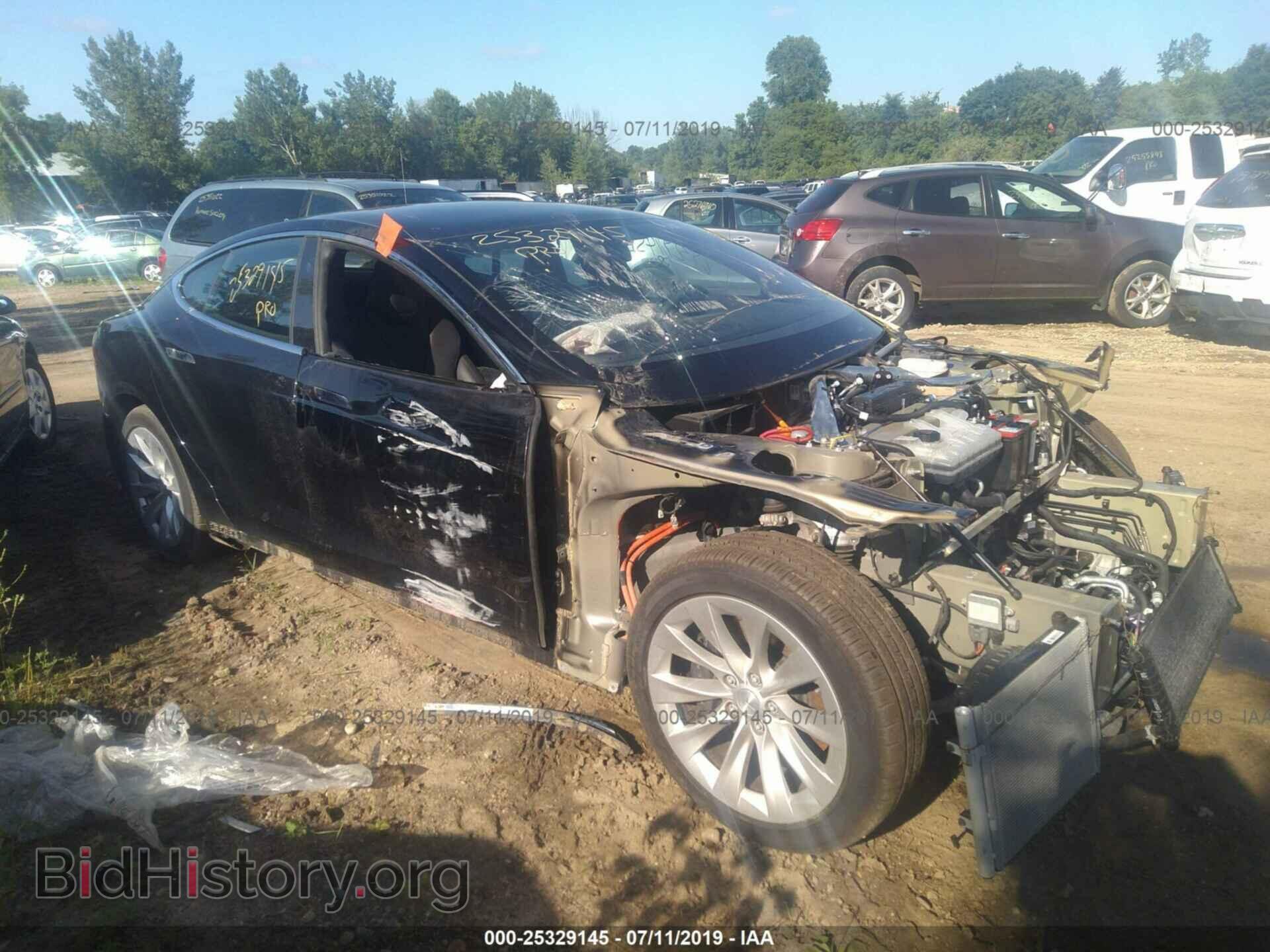 Фотография 5YJSA1E22JF282716 - TESLA MODEL S 2018