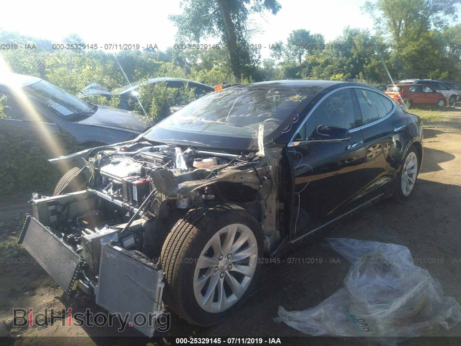 2018 TESLA MODEL S - VIN: 5YJSA1E22JF282716 - Фото 2
