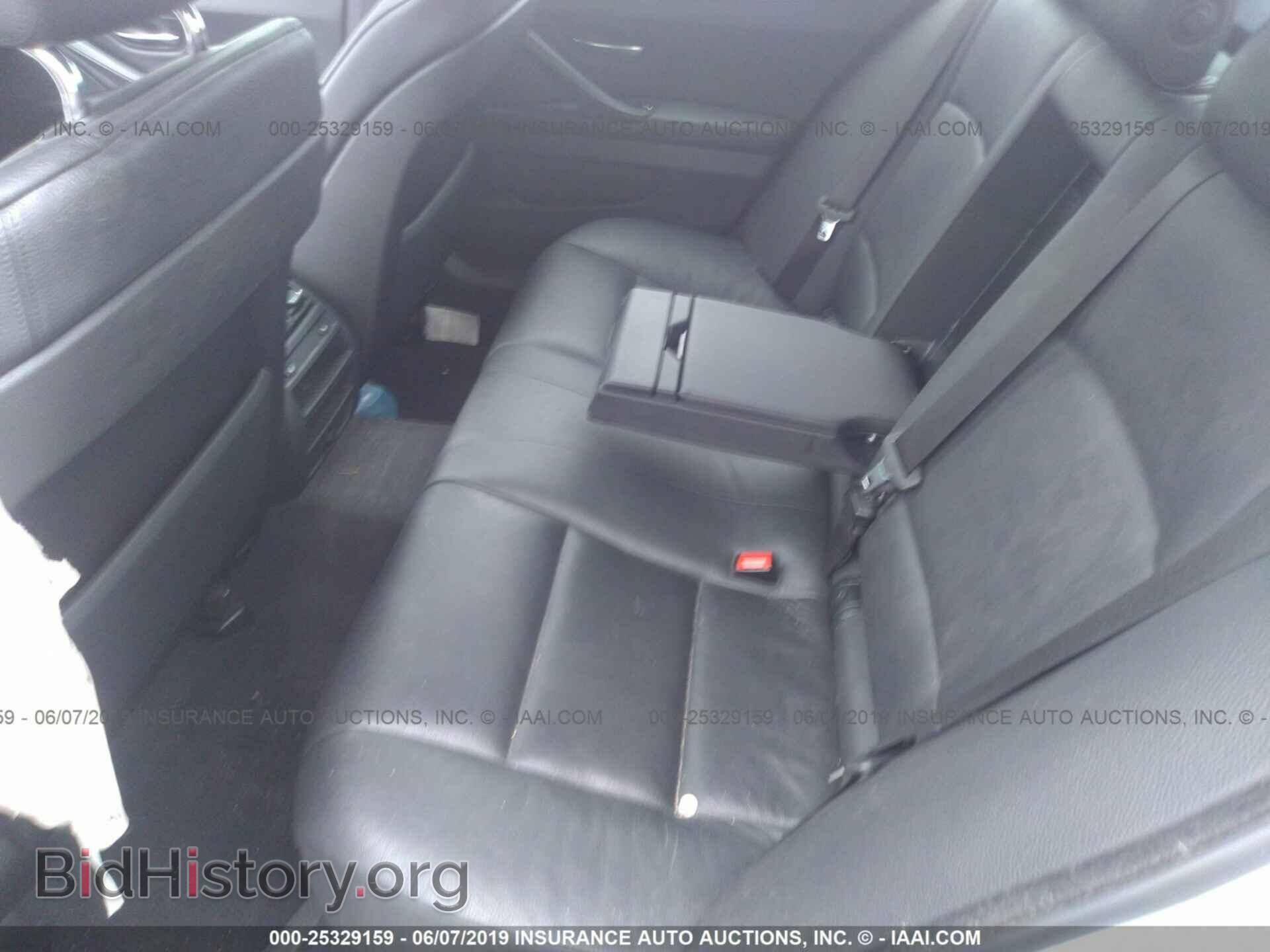 2012 BMW 535 - VIN: WBAFU7C57CDU62130 - Фото 8