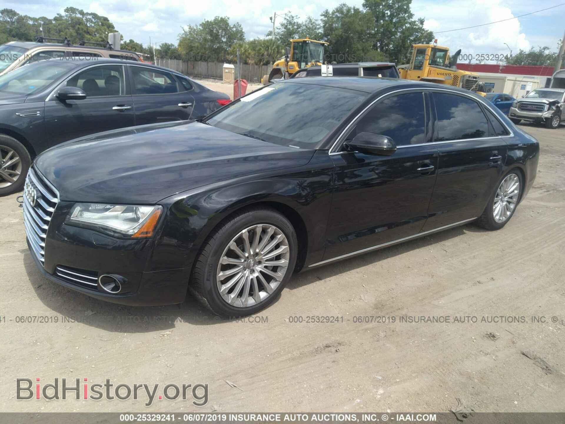2013 AUDI A8 - VIN: WAUR2AFD9DN028760 - Photo 2