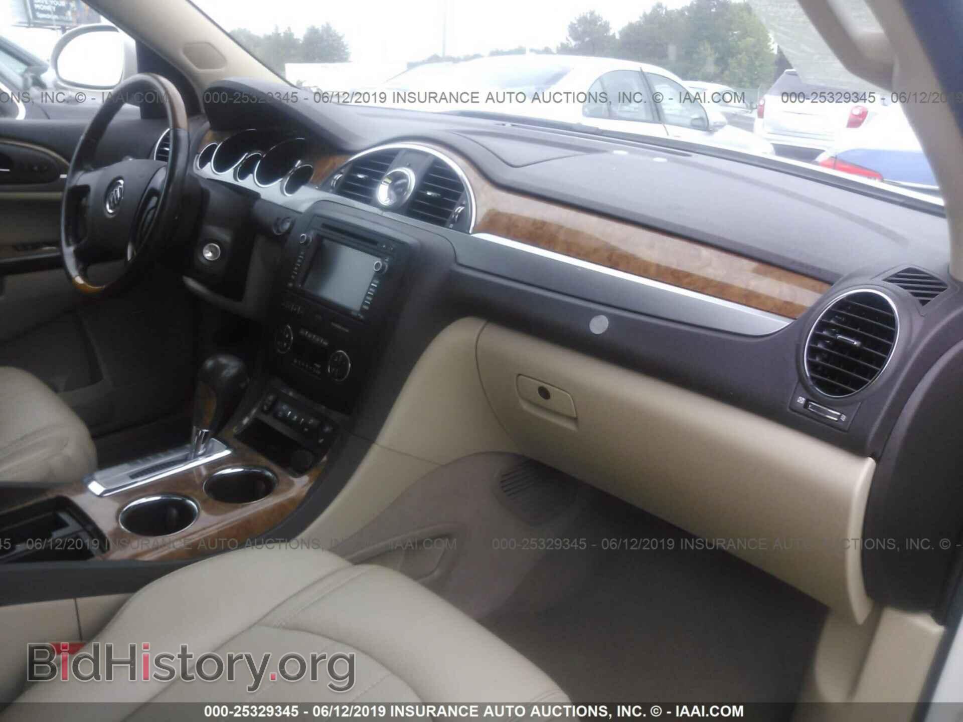 2011 BUICK ENCLAVE - VIN: 5GAKVCEDXBJ162076 - Фото 5