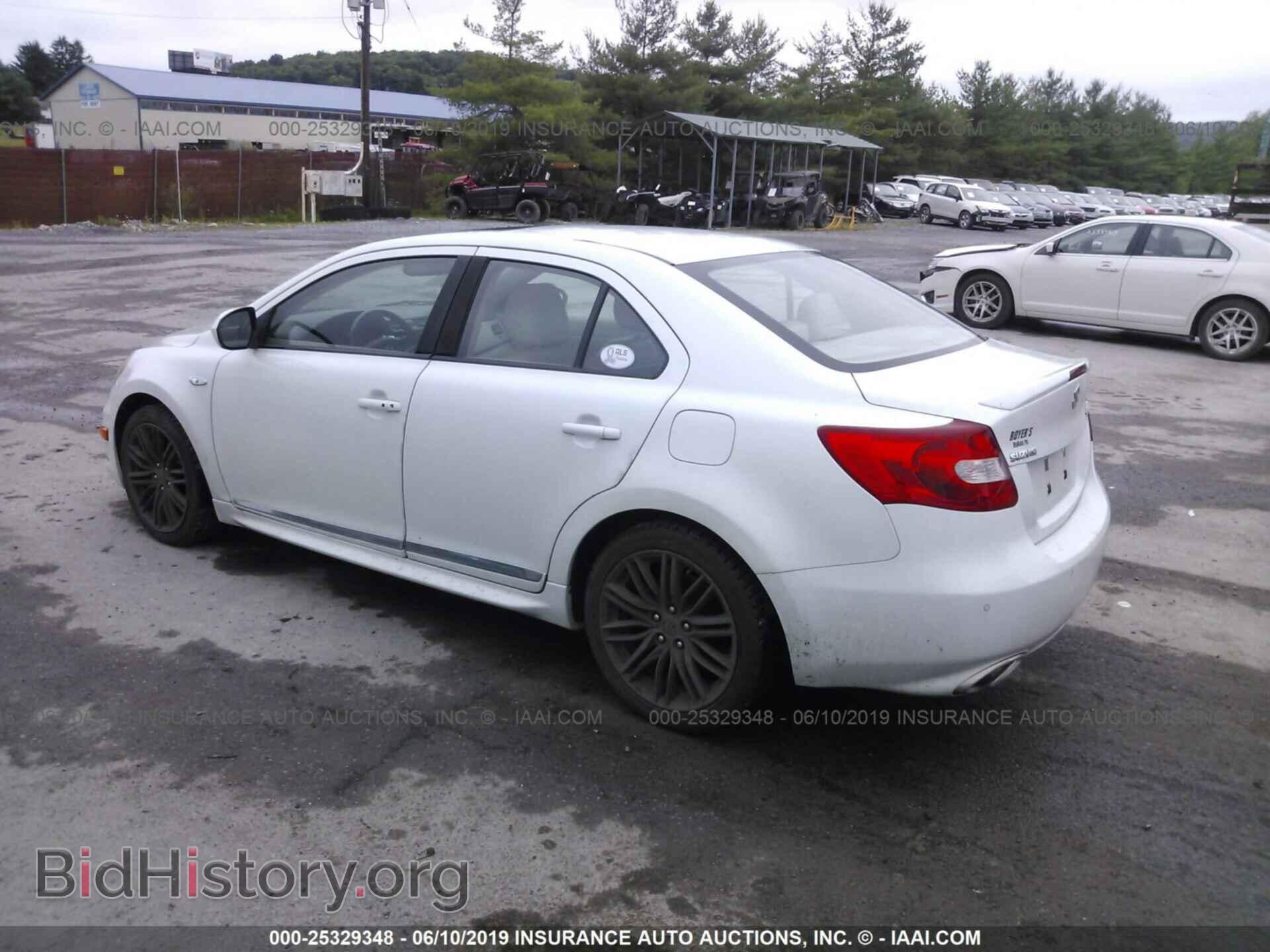 2011 SUZUKI KIZASHI - VIN: JS2RE9A81B6110532 - Фото 3