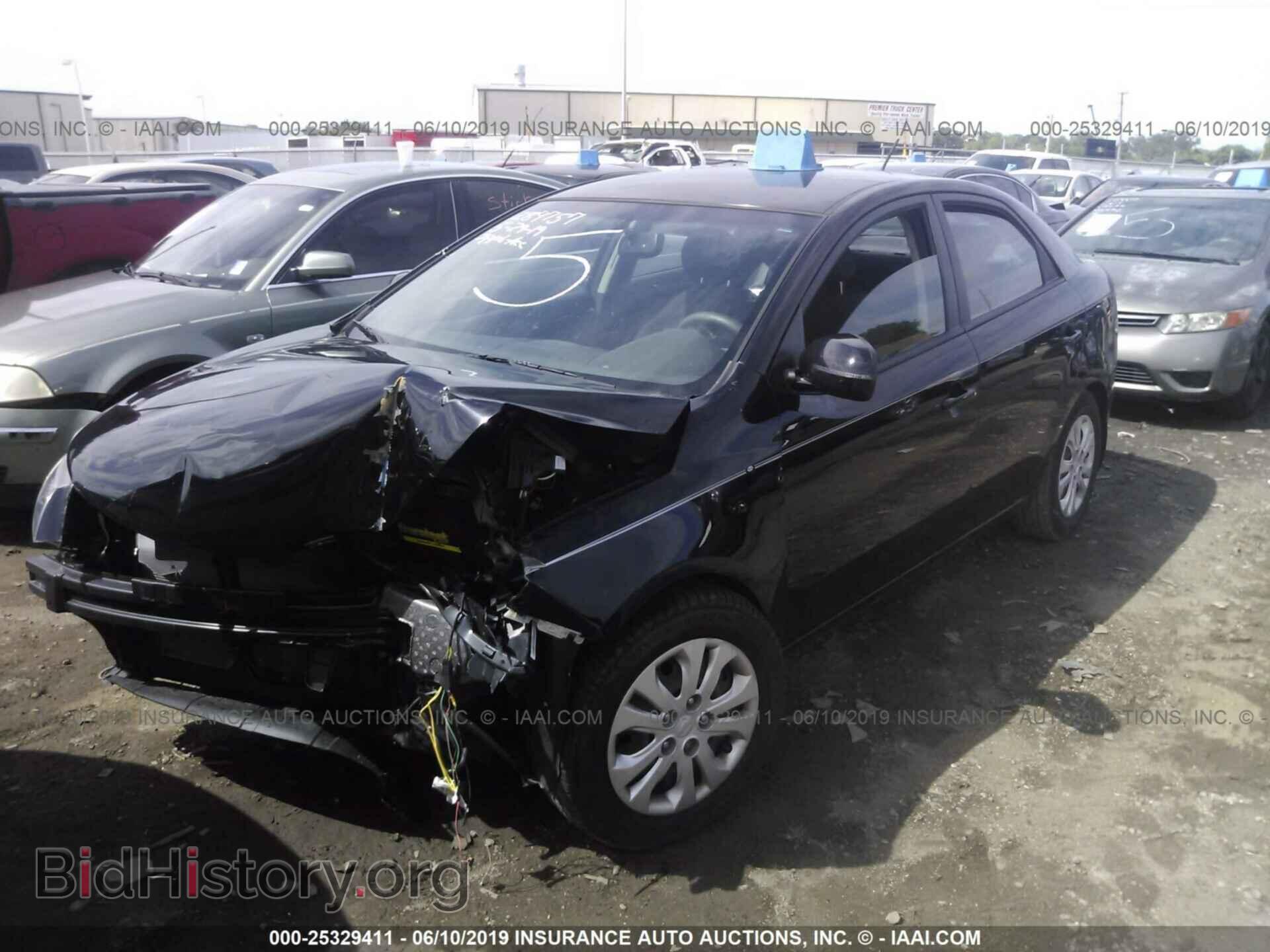 2011 KIA FORTE - VIN: KNAFU4A23B5440903 - Фото 2