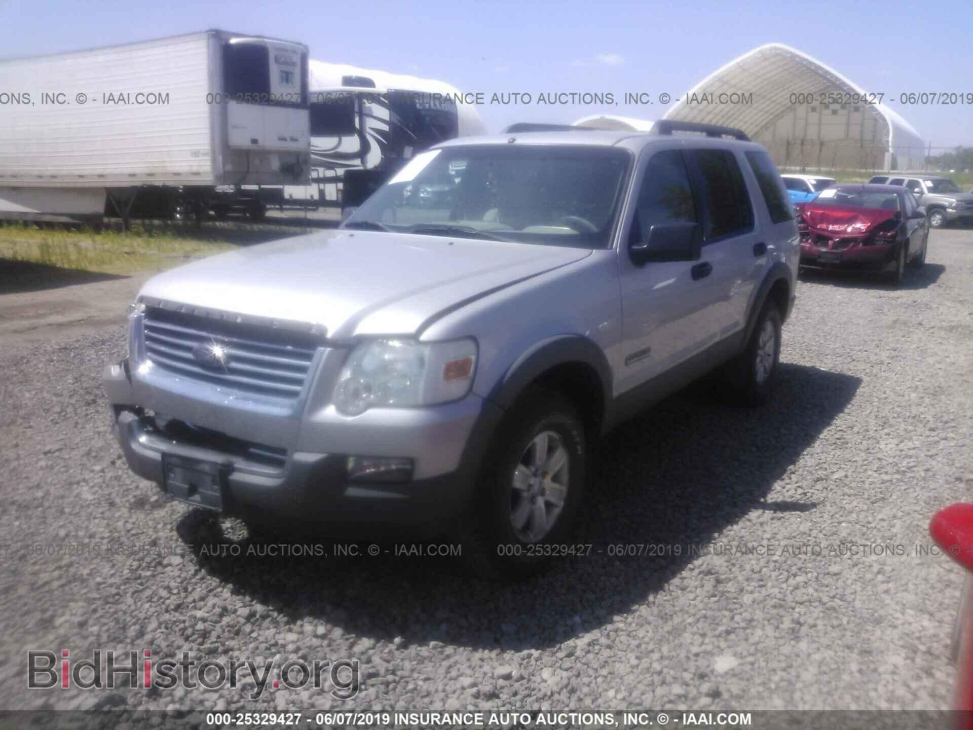 2006 FORD EXPLORER - VIN: 1FMEU63E86UA53689 - Фото 2