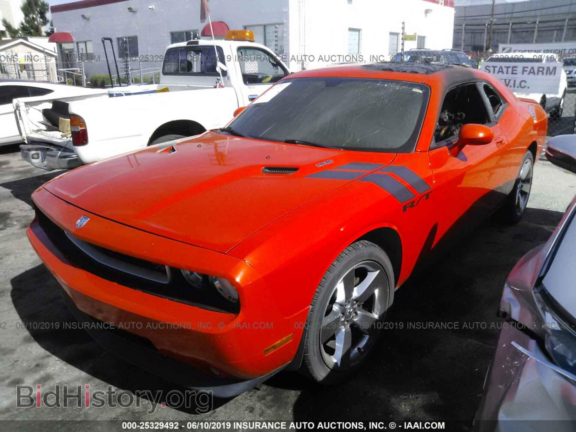 2010 DODGE CHALLENGER - VIN: 2B3CJ5DTXAH281797 - Photo 2