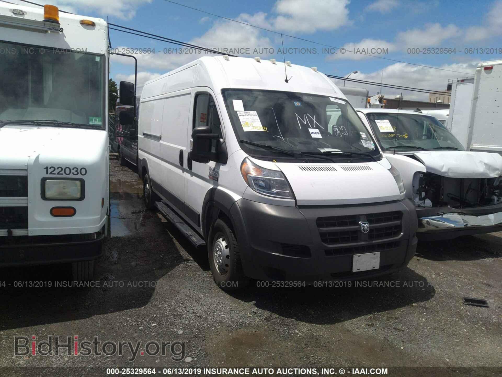 Photo 3C6TRVDG5HE533429 - RAM PROMASTER 2500 2017