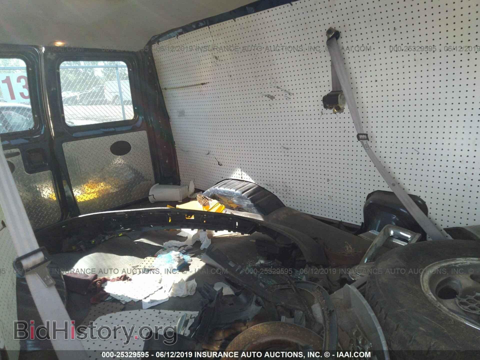2009 FORD ECONOLINE - VIN: 1FTNE24W89DA64746 - Фото 8