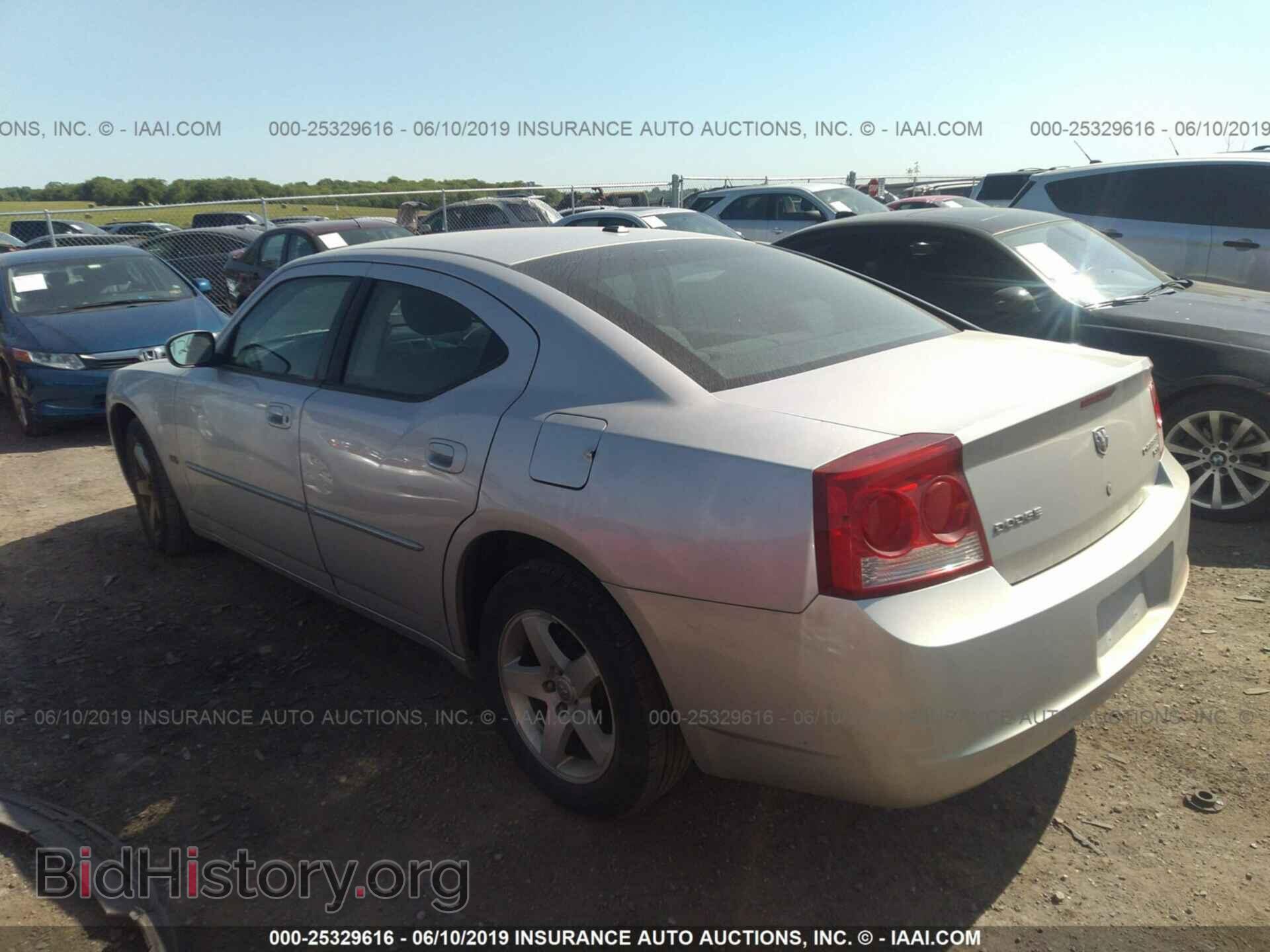 2010 DODGE CHARGER - VIN: 2B3CA3CV5AH252327 - Фото 3