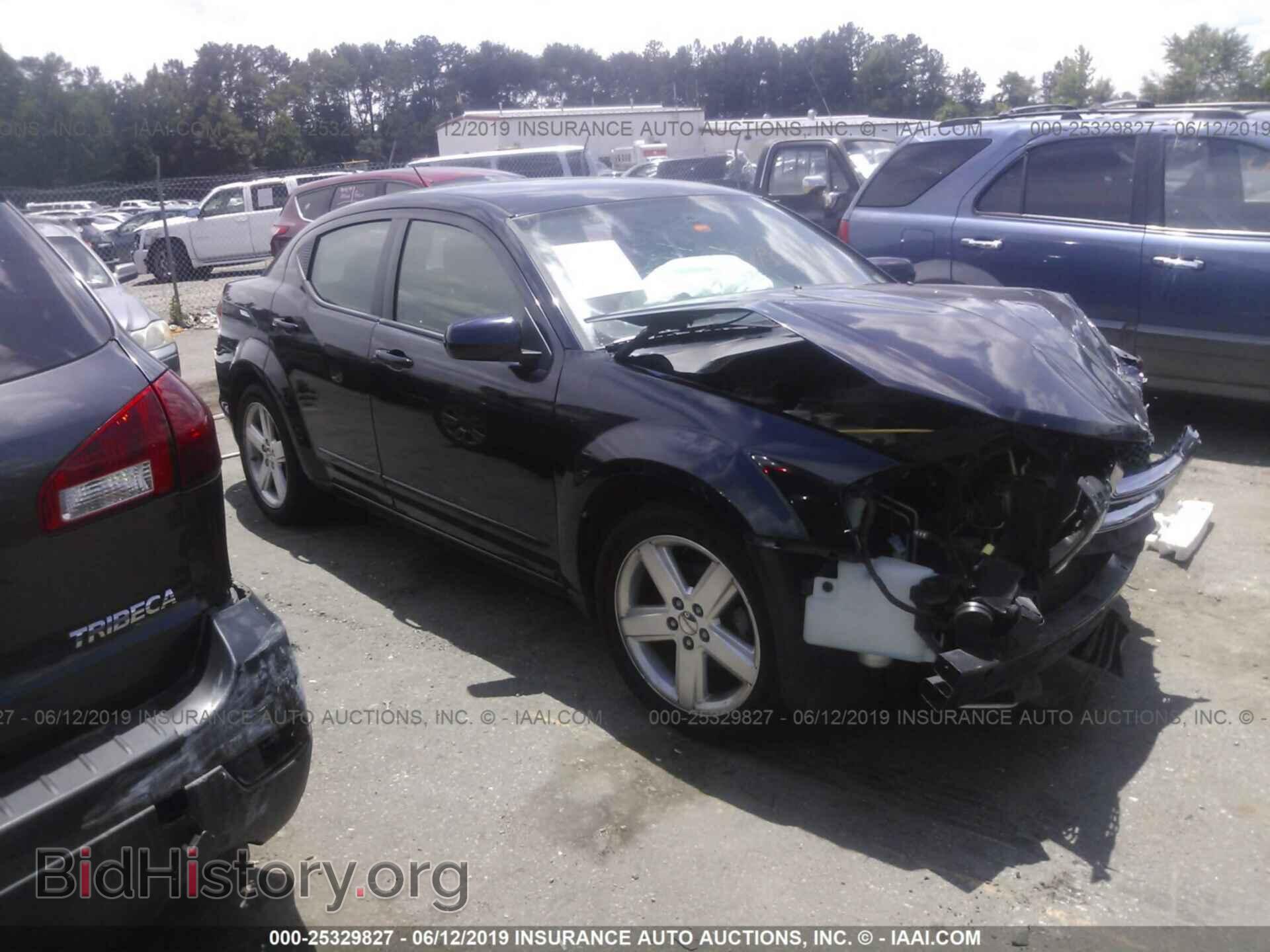 Photo 1B3BD1FB8BN557015 - DODGE AVENGER 2011