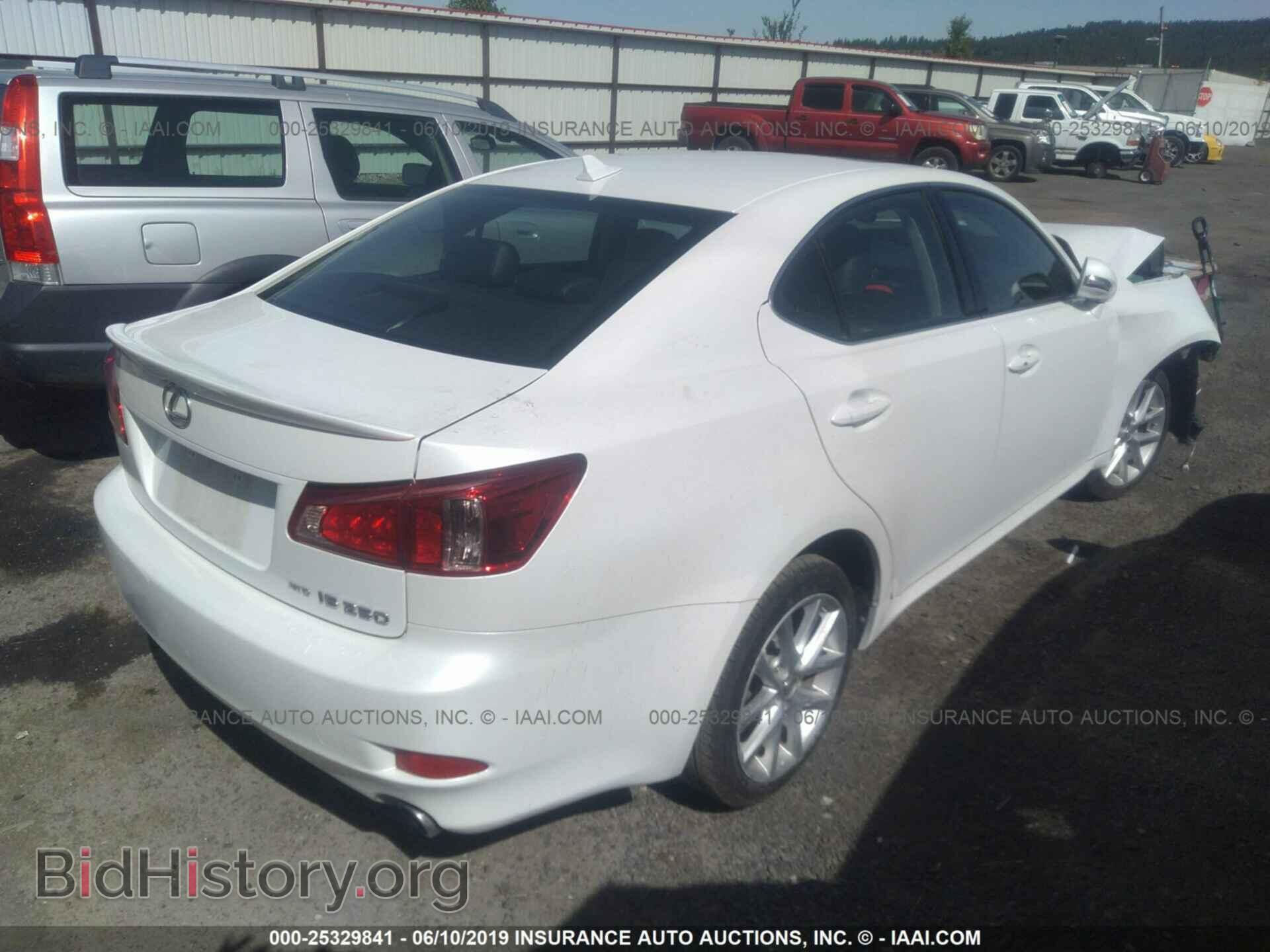 2011 LEXUS IS - VIN: JTHCF5C20B5046423 - Фото 4