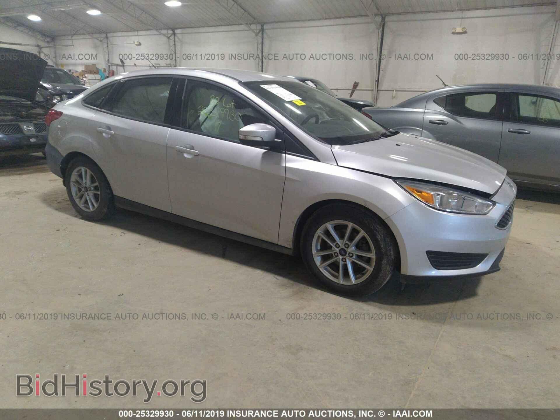Photo 1FADP3F27HL213597 - FORD FOCUS 2017