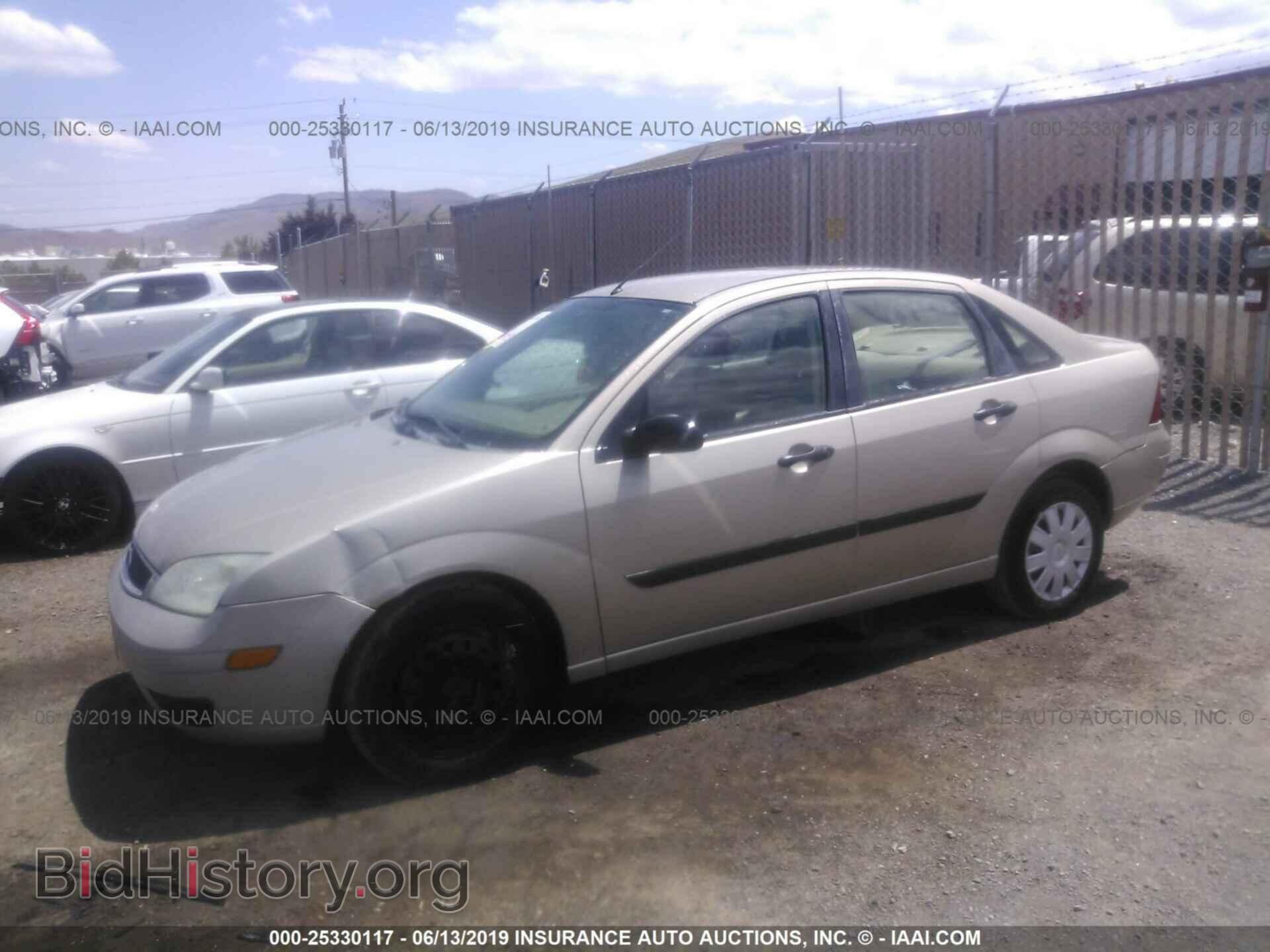 2007 FORD FOCUS - VIN: 1FAFP34N57W357863 - Фото 2