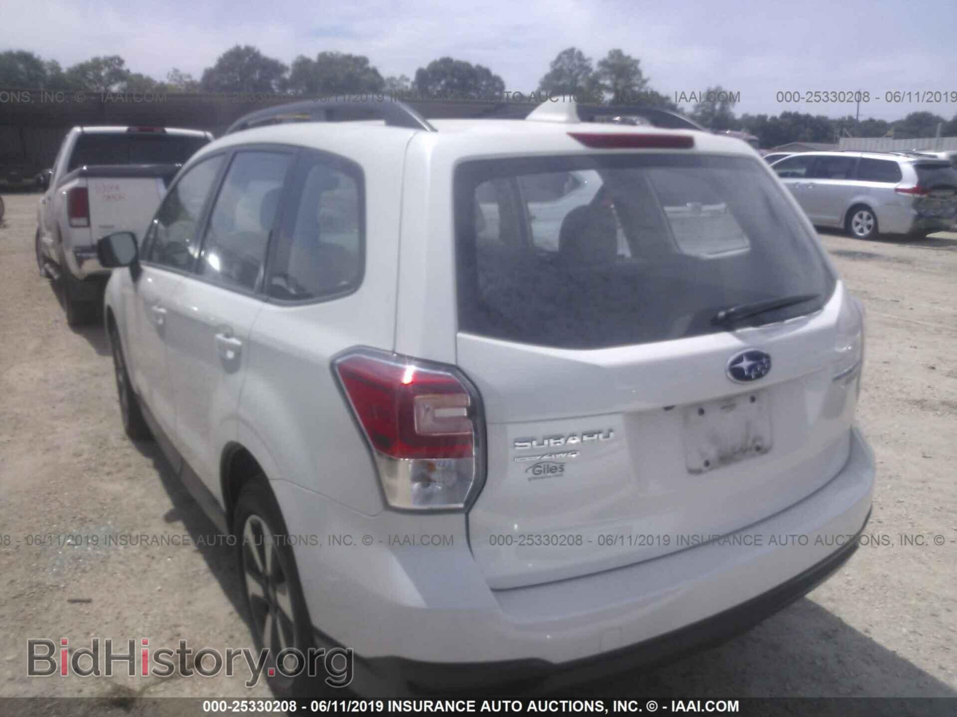 2017 SUBARU FORESTER - VIN: JF2SJABC2HH423518 - Фото 3