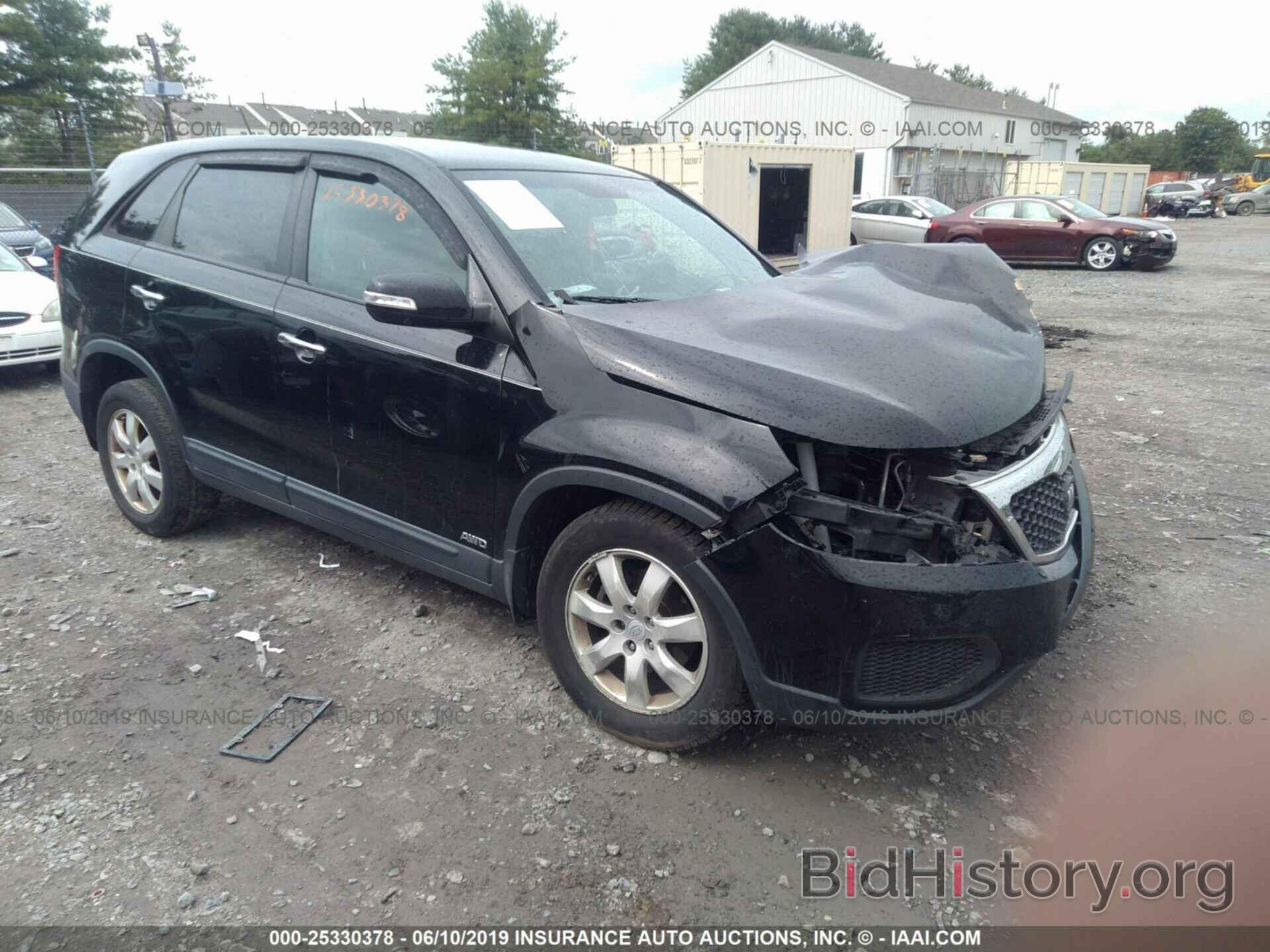 Photo 5XYKTCA16BG007962 - KIA SORENTO 2011